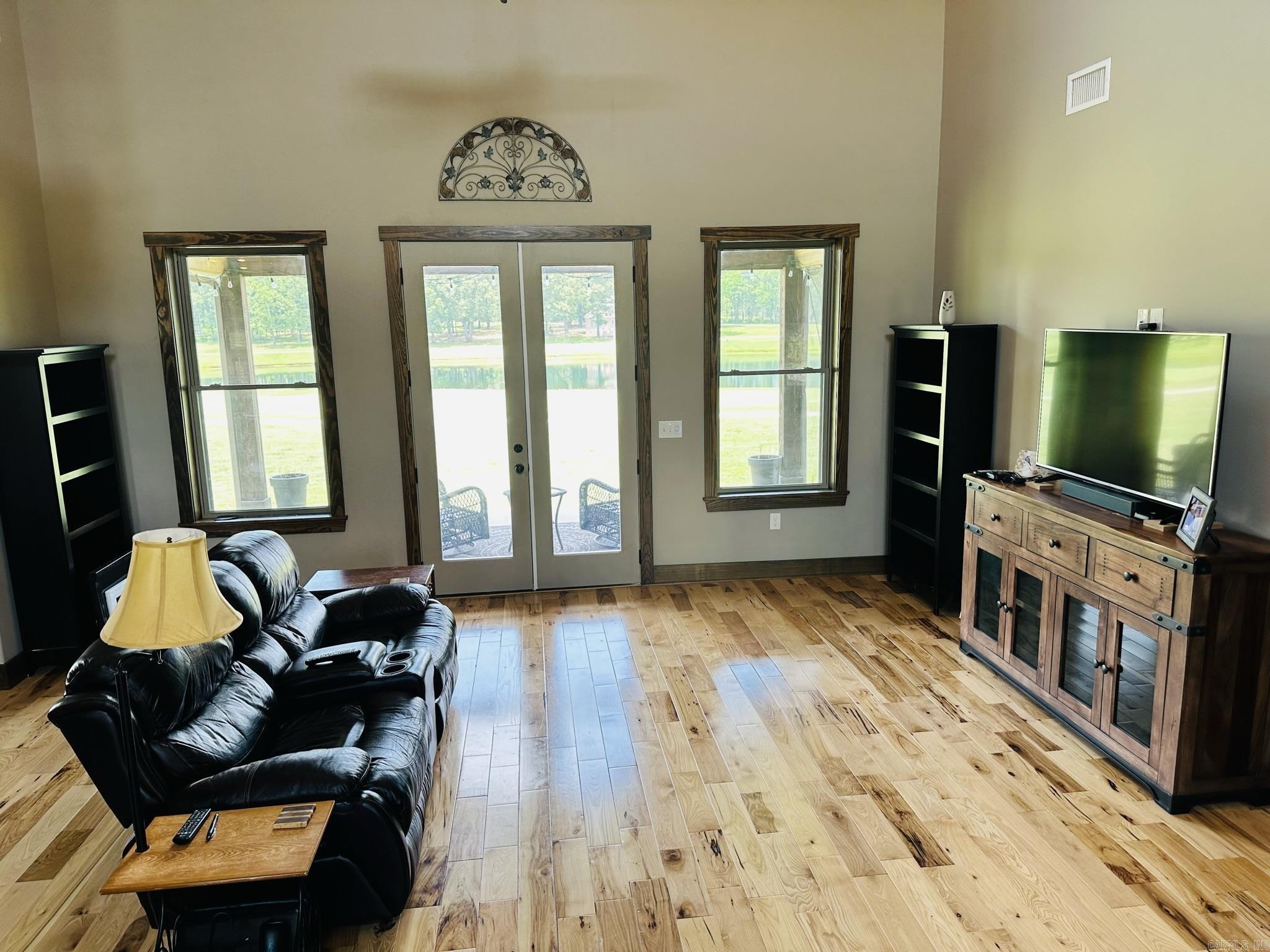 COOPERS HAWK - Residential