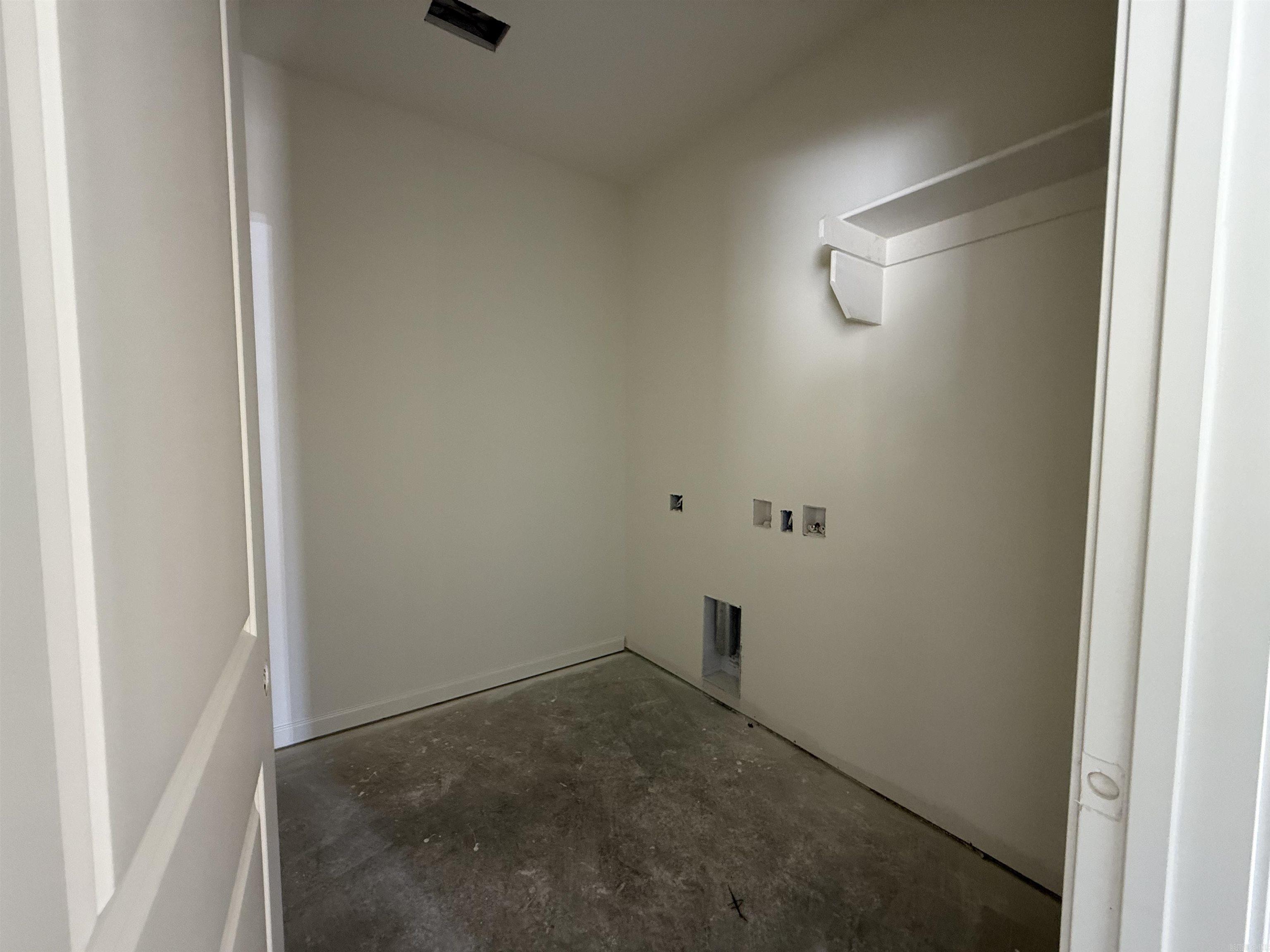 PLANTATION HILLS - Residential