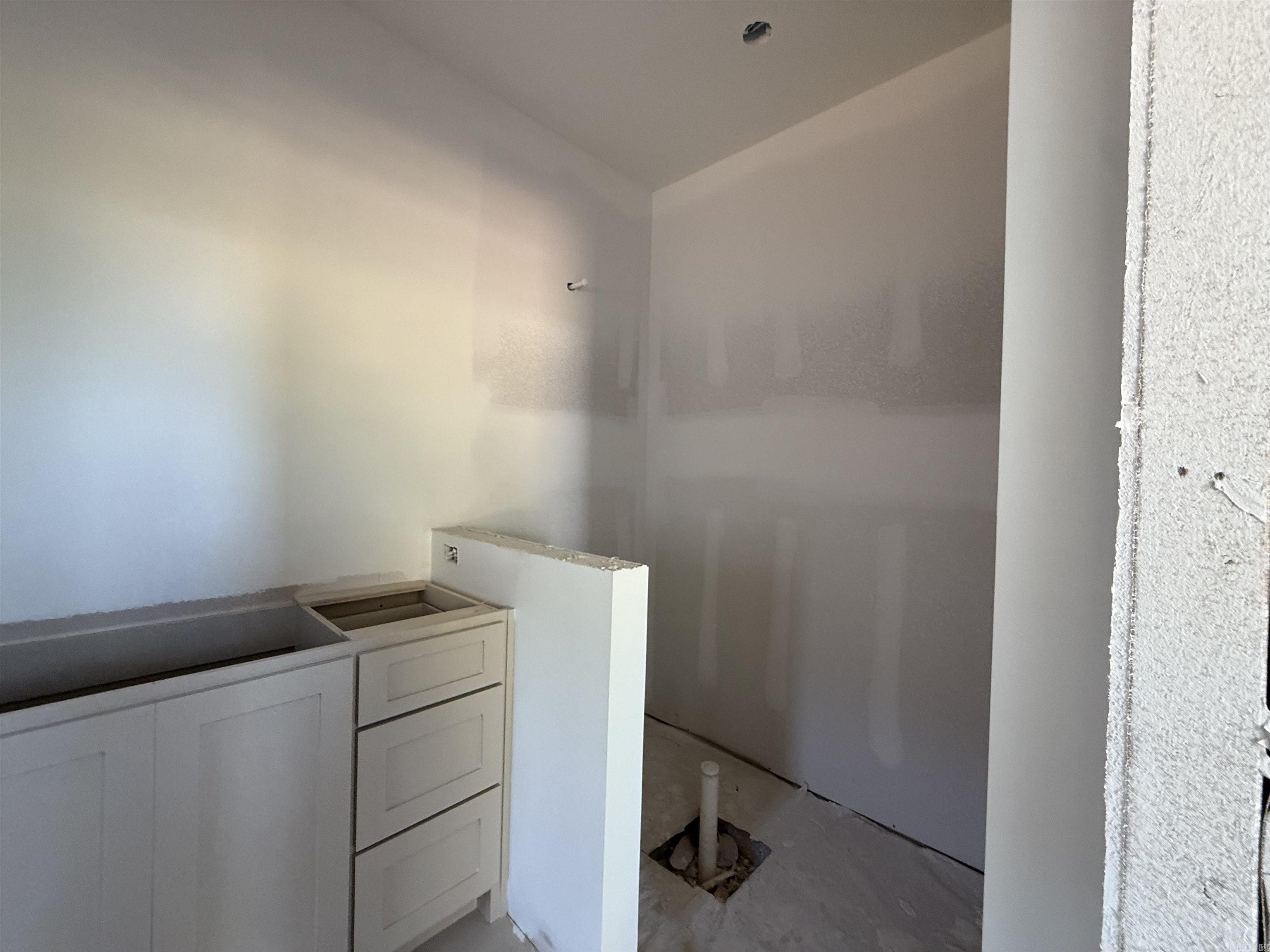 PLANTATION HILLS - Residential