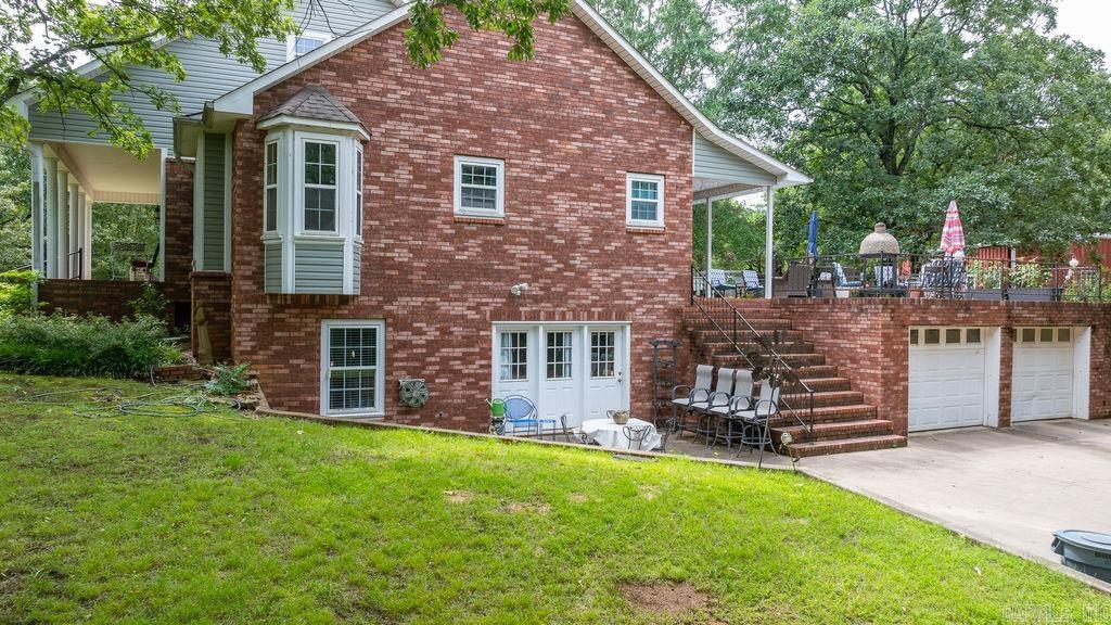 ORIGINAL TOWN BOONEVILLE - Residential