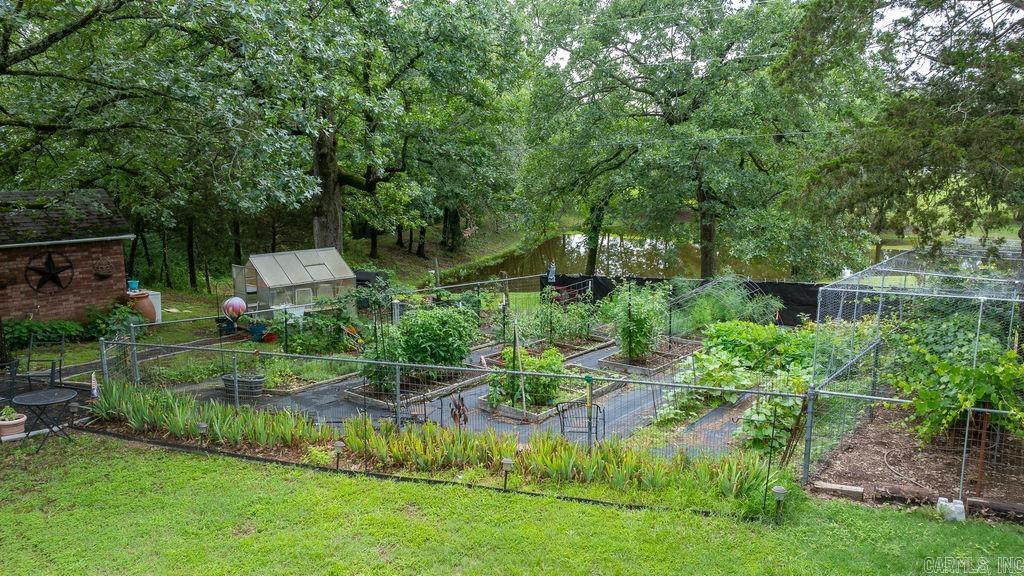 ORIGINAL TOWN BOONEVILLE - Residential