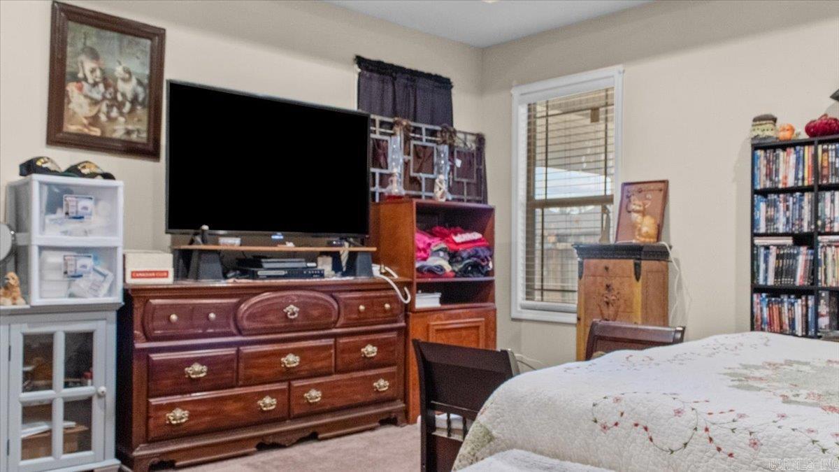 GREGORY'S - Residential