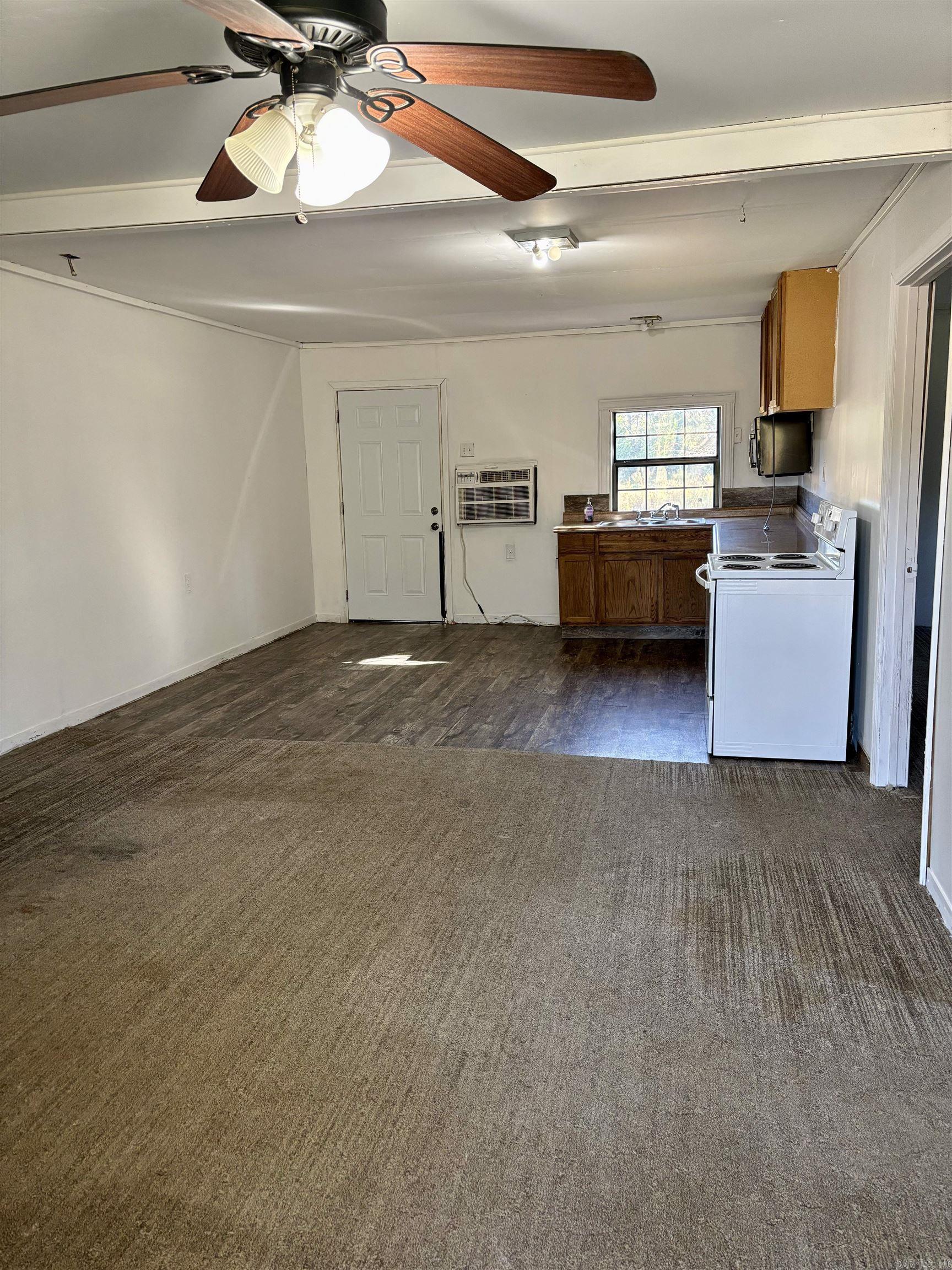 REAMES FARMS - Residential