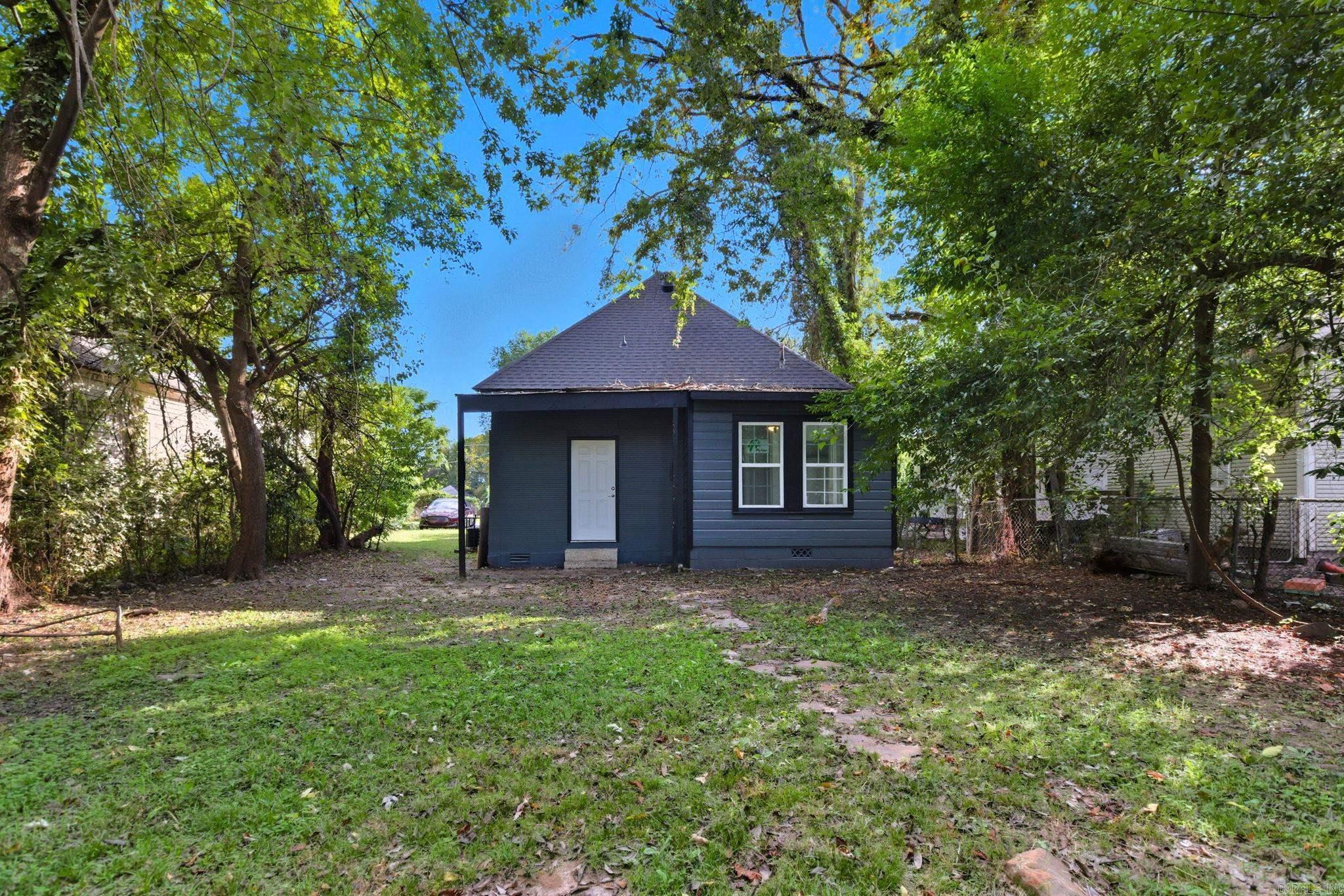 GILES - Residential