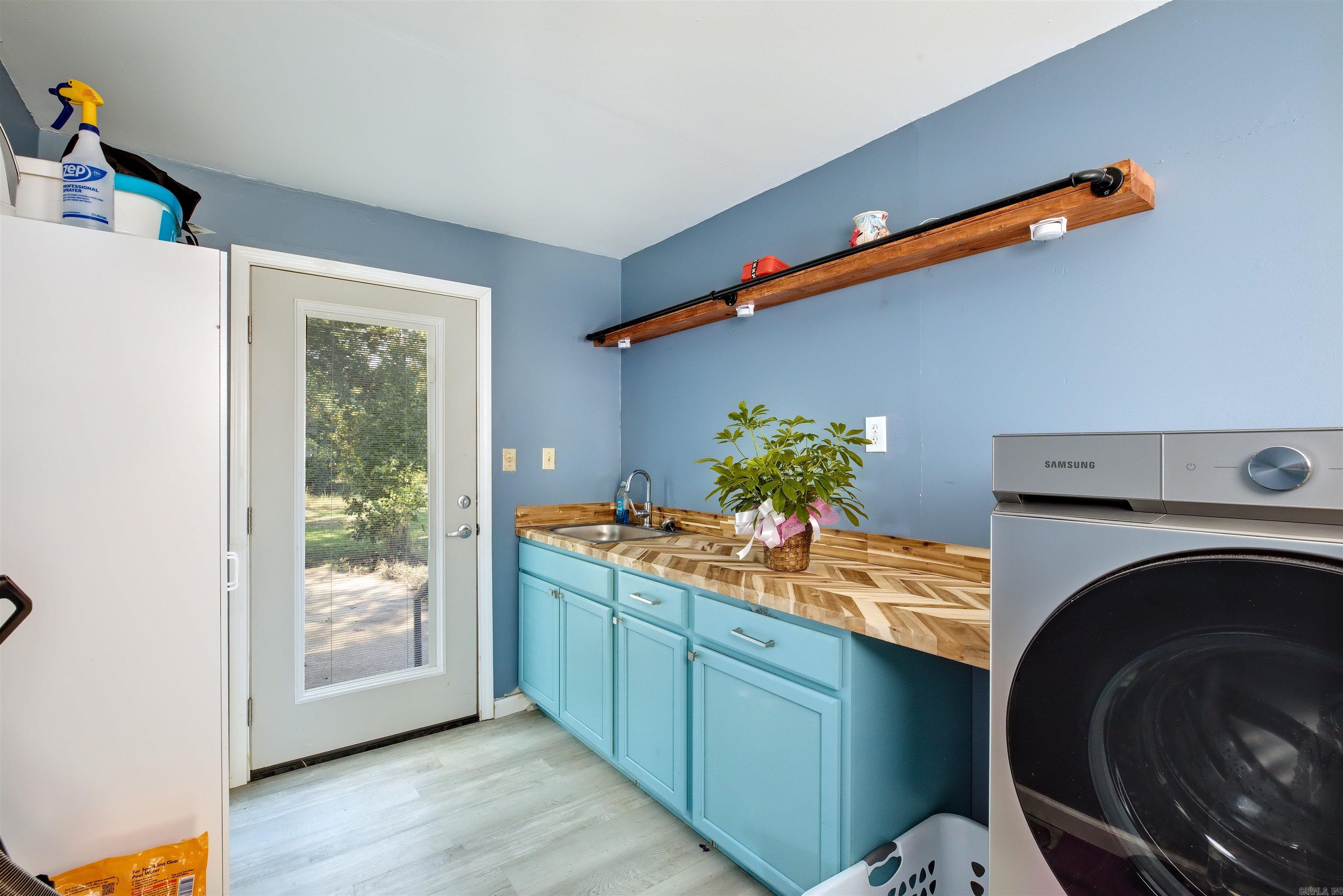 Sheridan - Residential