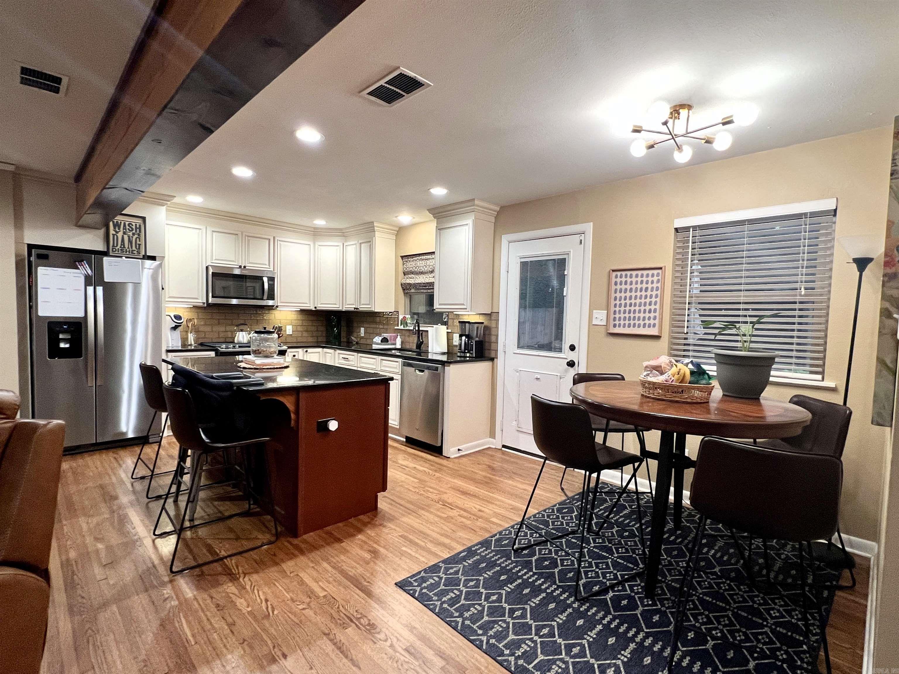 SHAMROCK ADDN - Residential