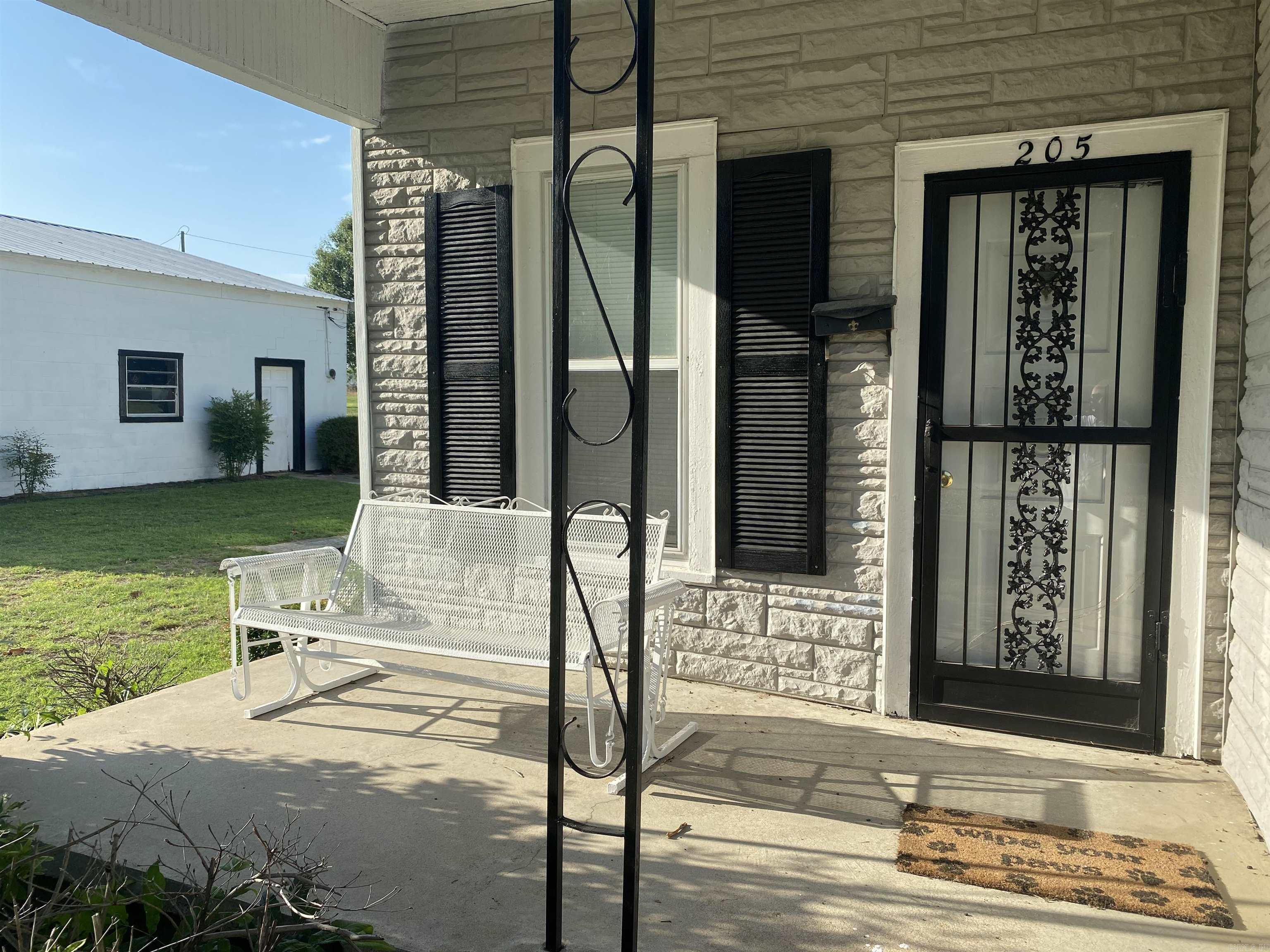 POINSETT LUMBAR & MFG - Residential