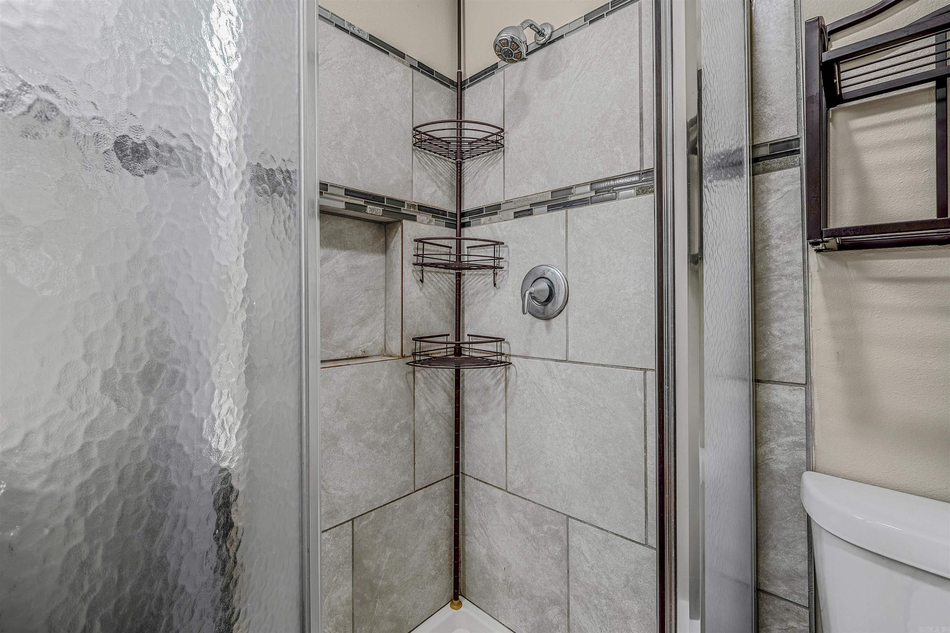 CHERRY & COX - Residential