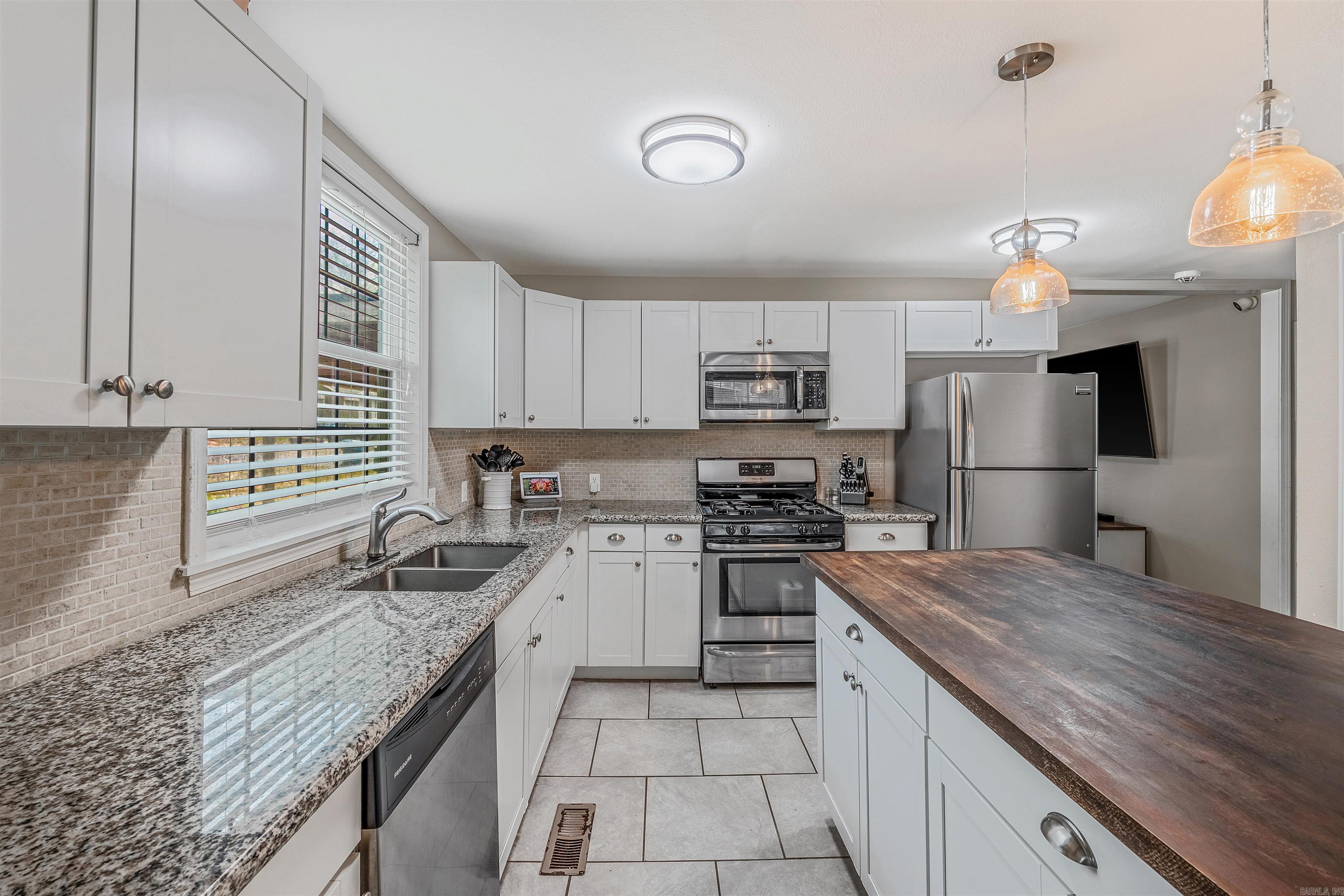 CHERRY & COX - Residential