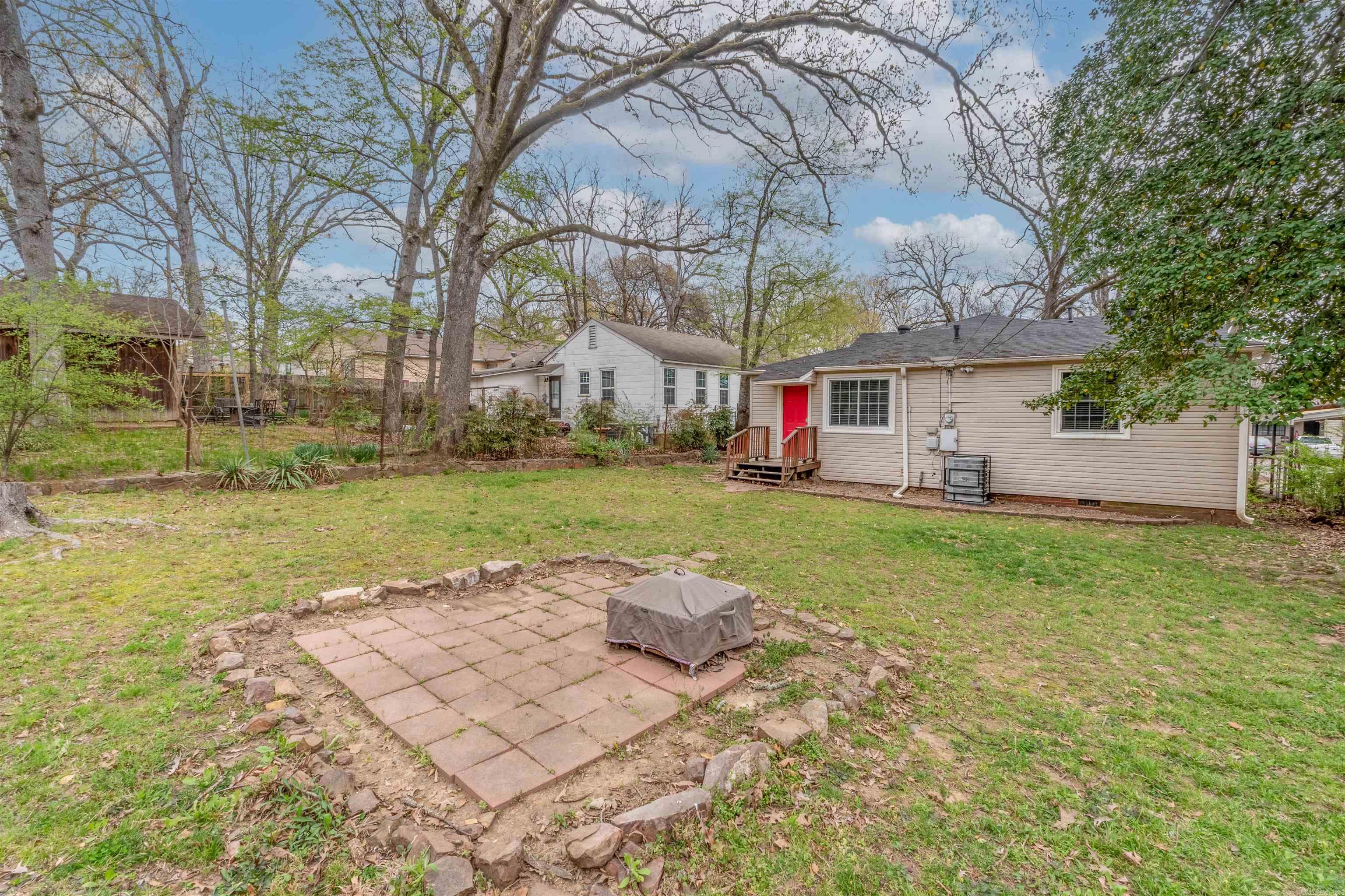 CHERRY & COX - Residential