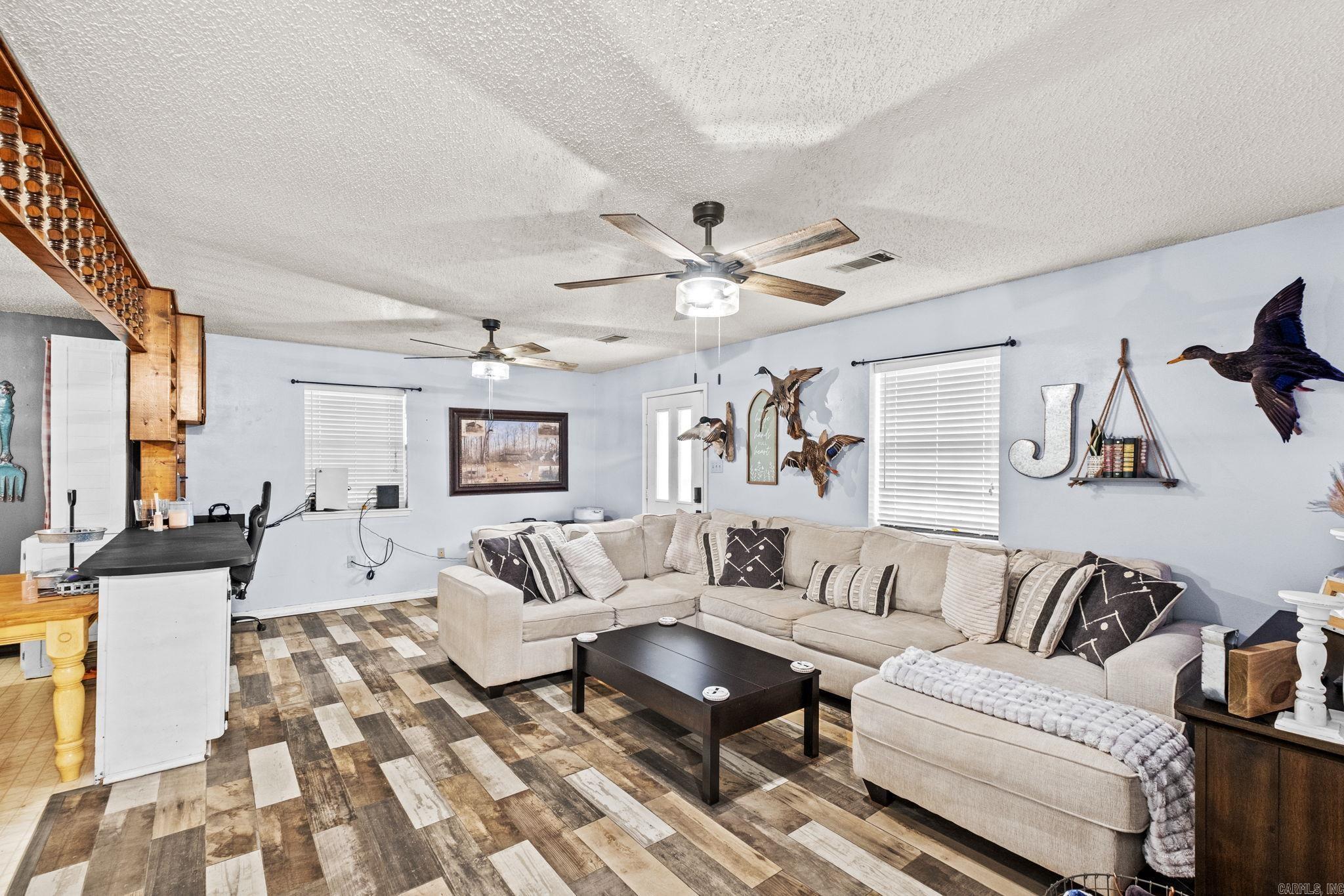 PHEASANT RUN - Residential