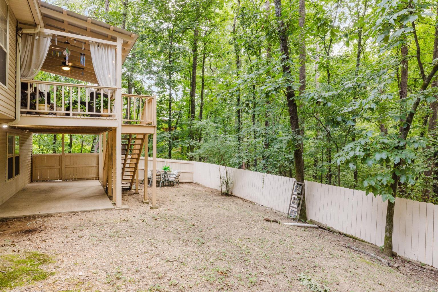 RIVER OAKS - Residential