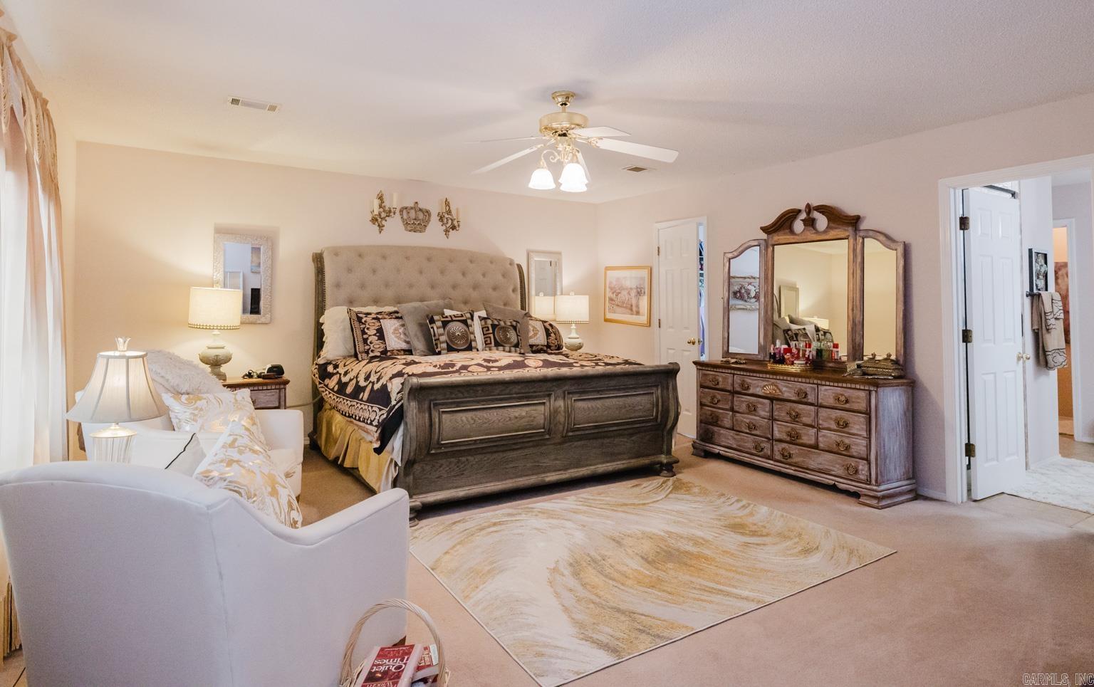 RIVER OAKS - Residential