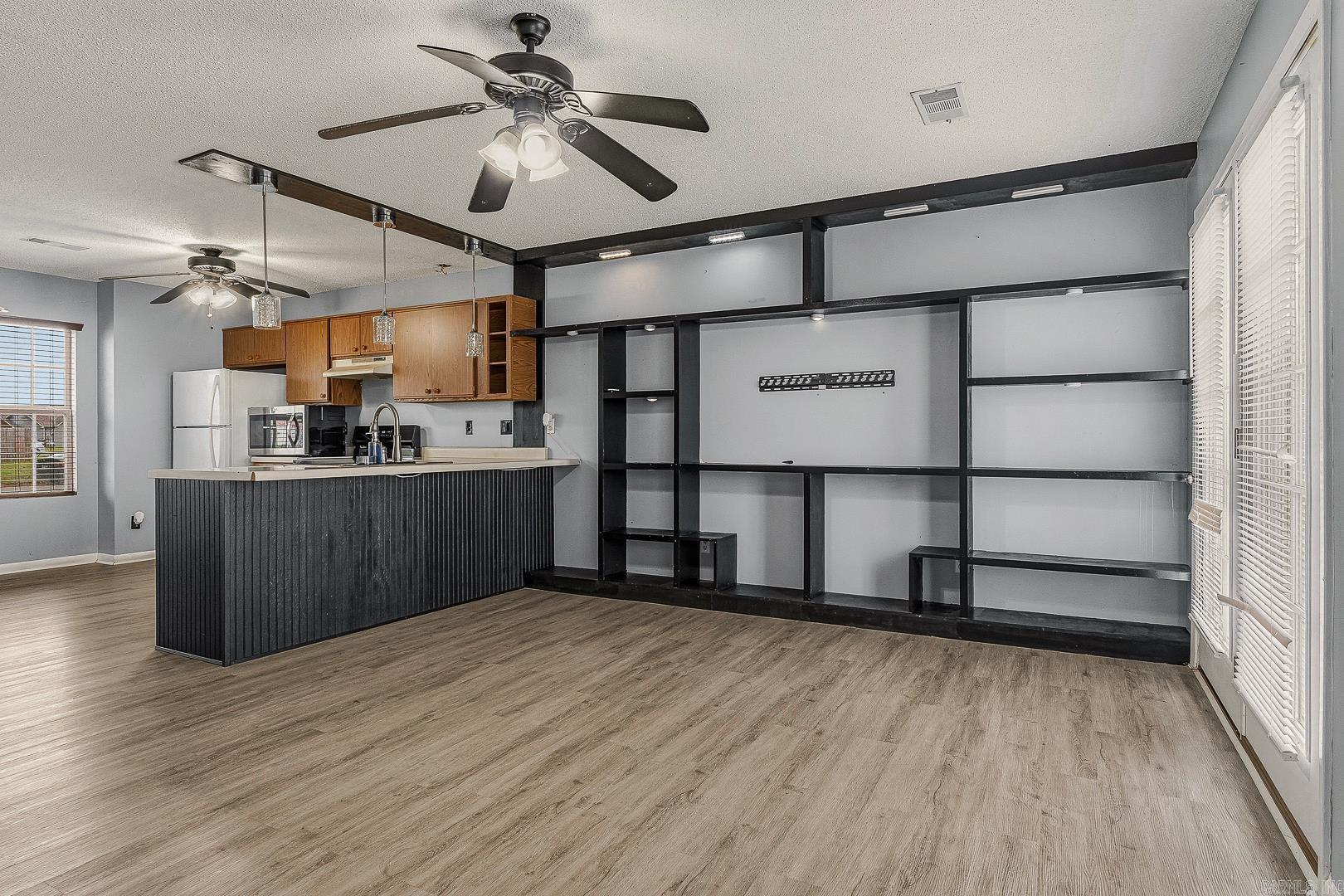 NELMS STREET - Residential