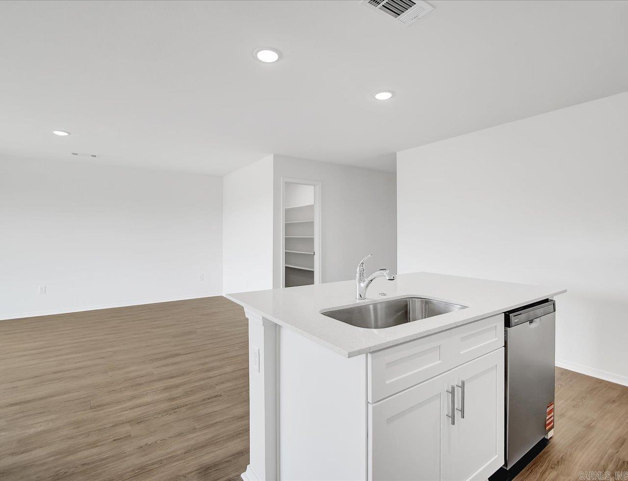 CRESCENT GROVE PHASE 1 - Residential
