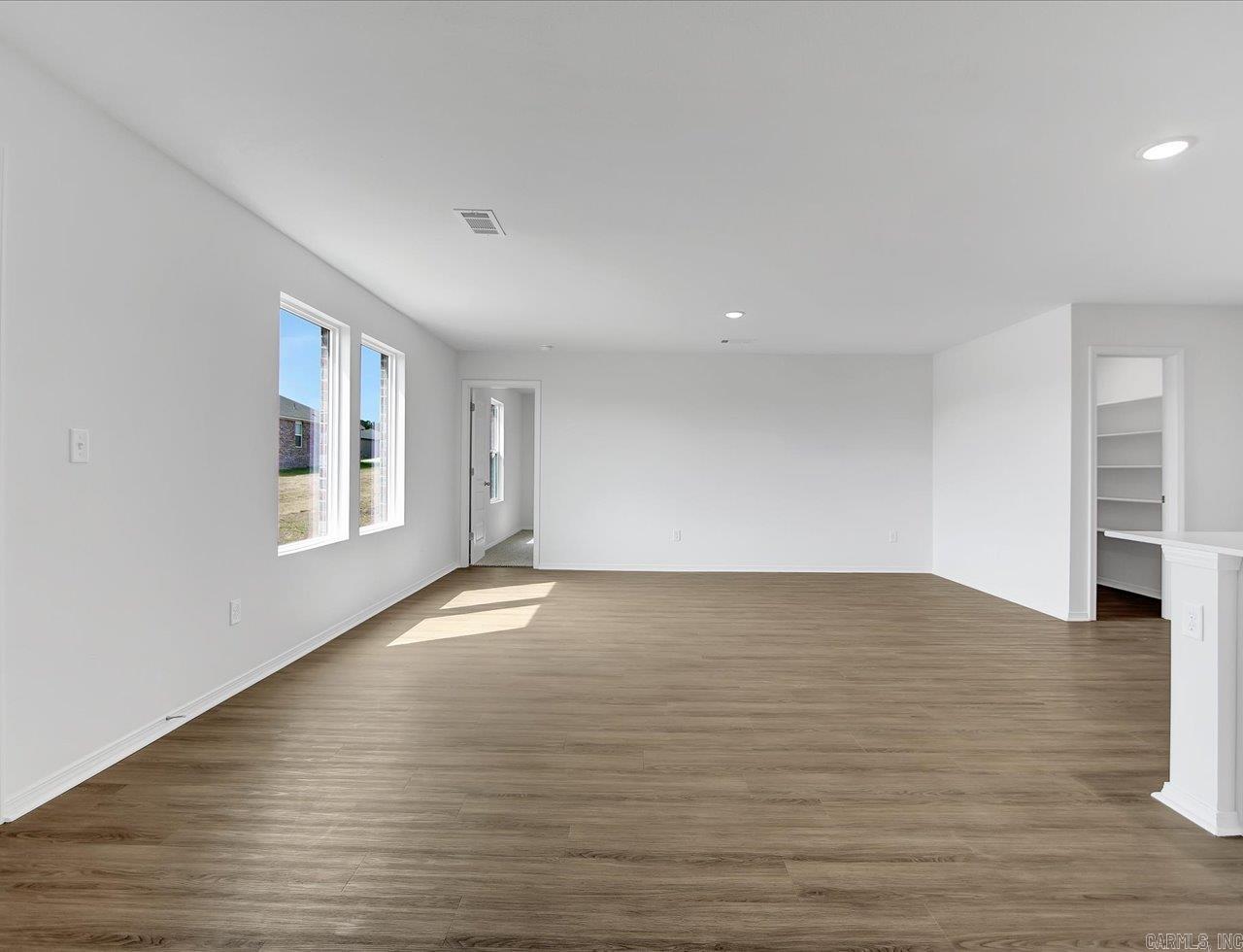 CRESCENT GROVE PHASE 1 - Residential