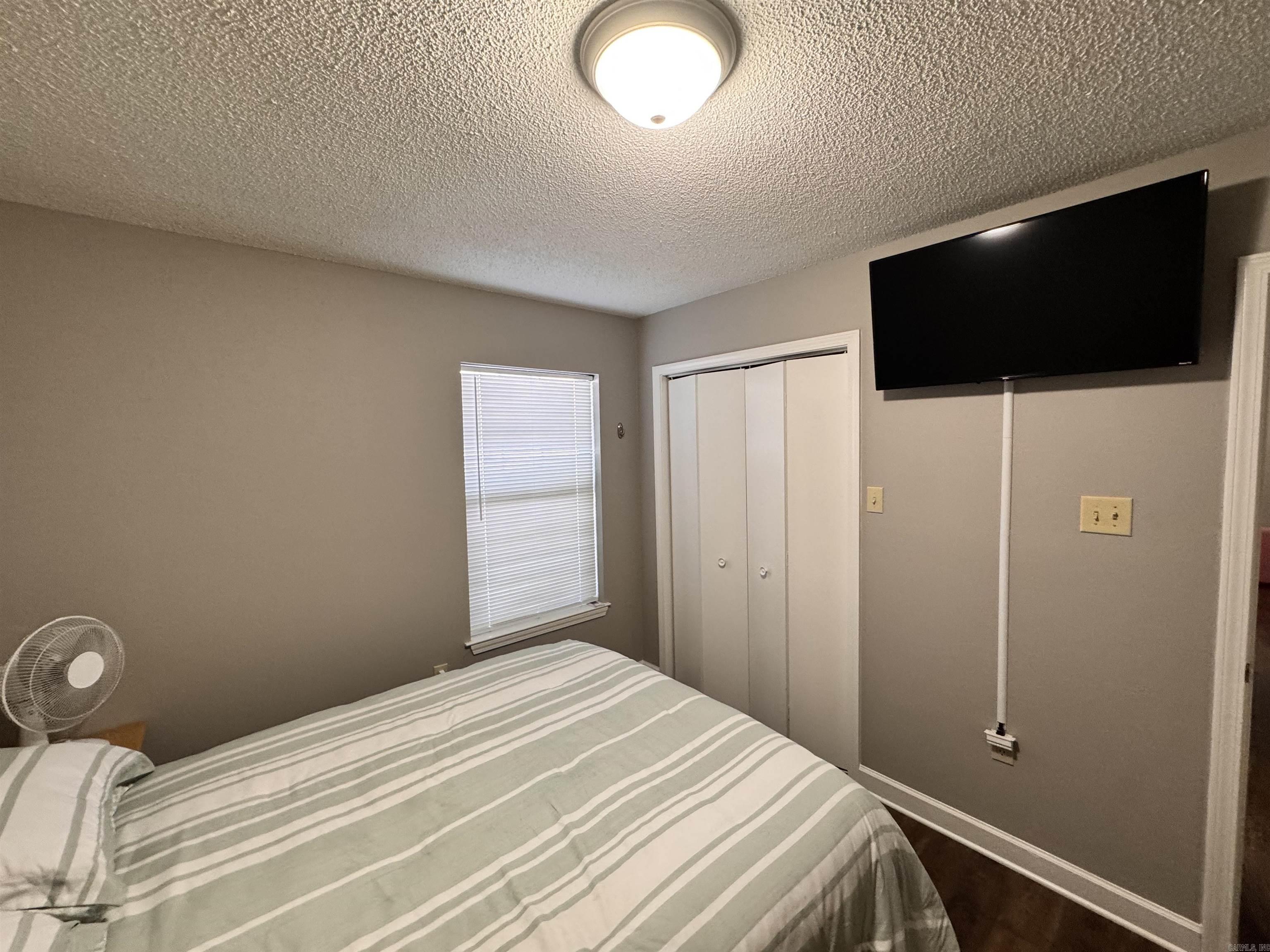 WEST MEADOWS ADD - Residential