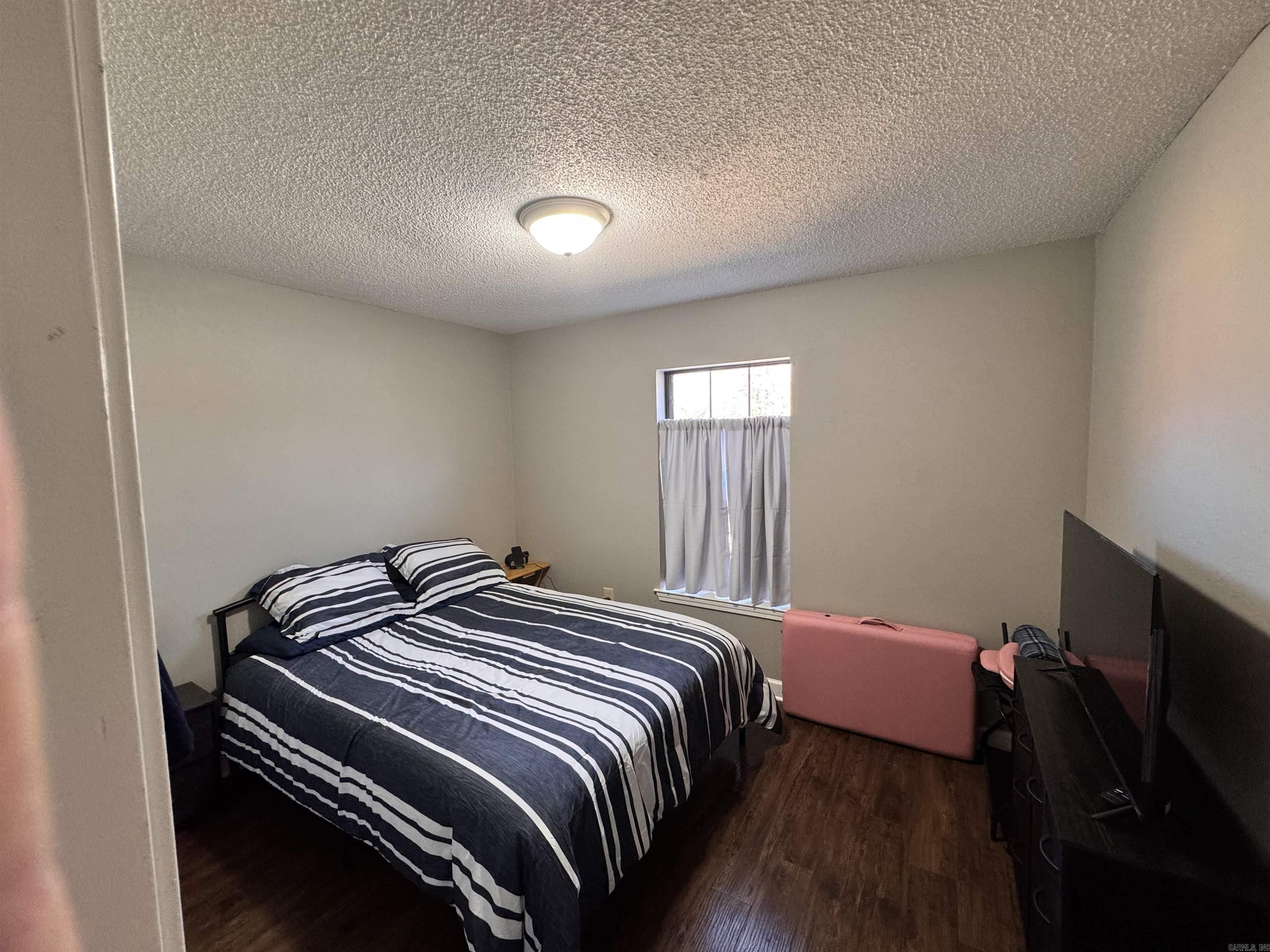 WEST MEADOWS ADD - Residential