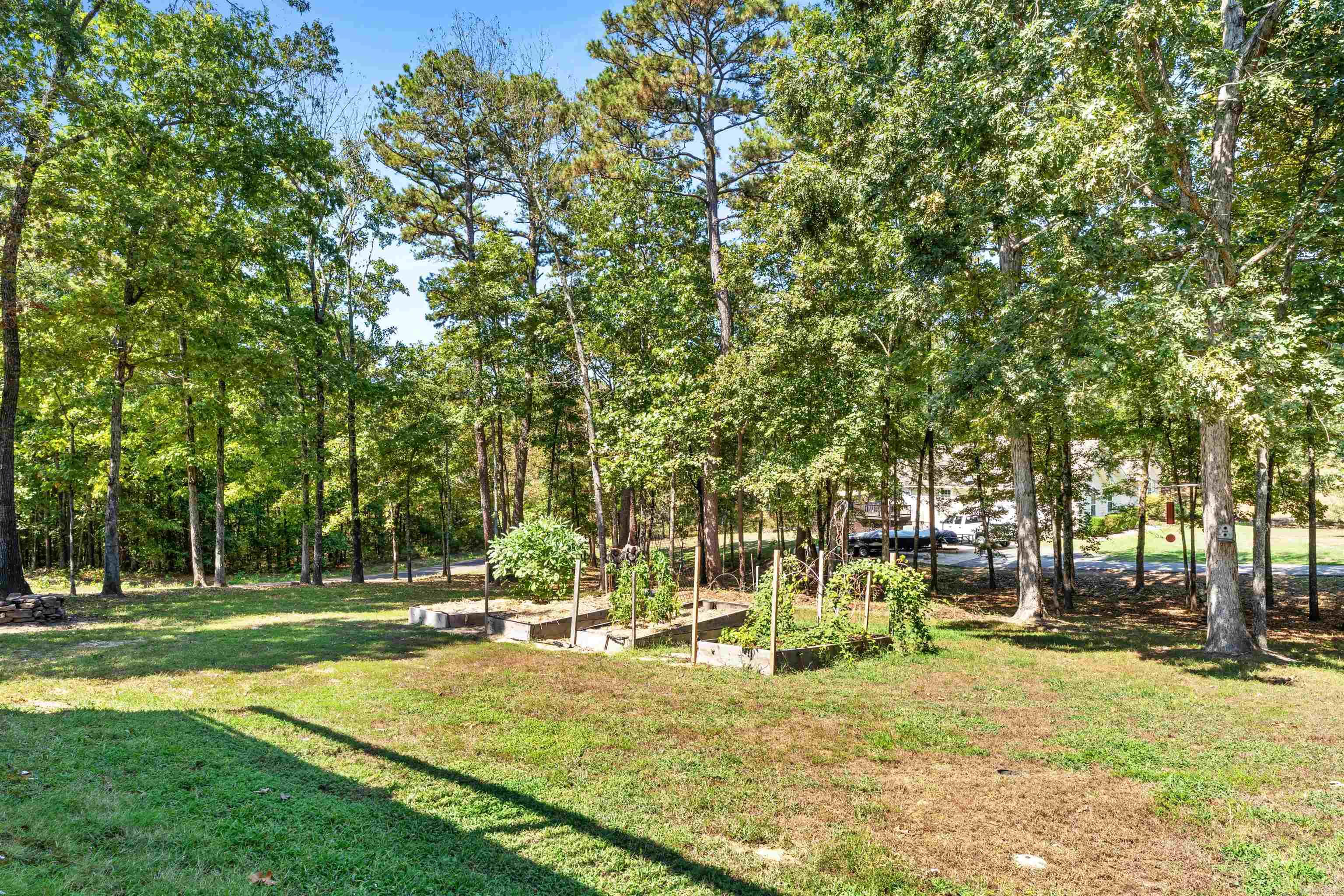 FOX RUN VILLAGE - Residential