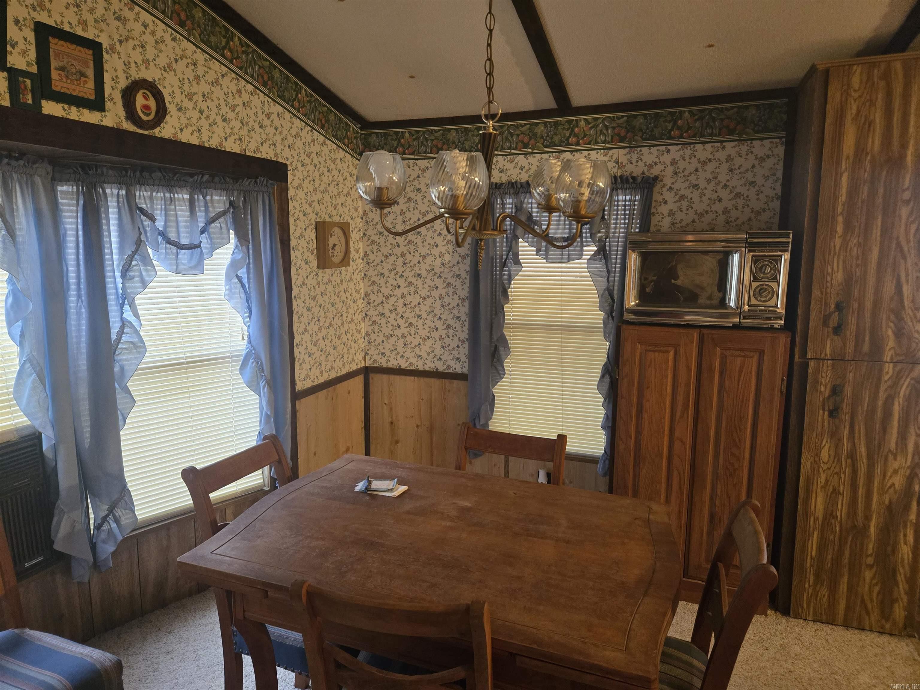 TOMAHAWK VILLAGE - Residential