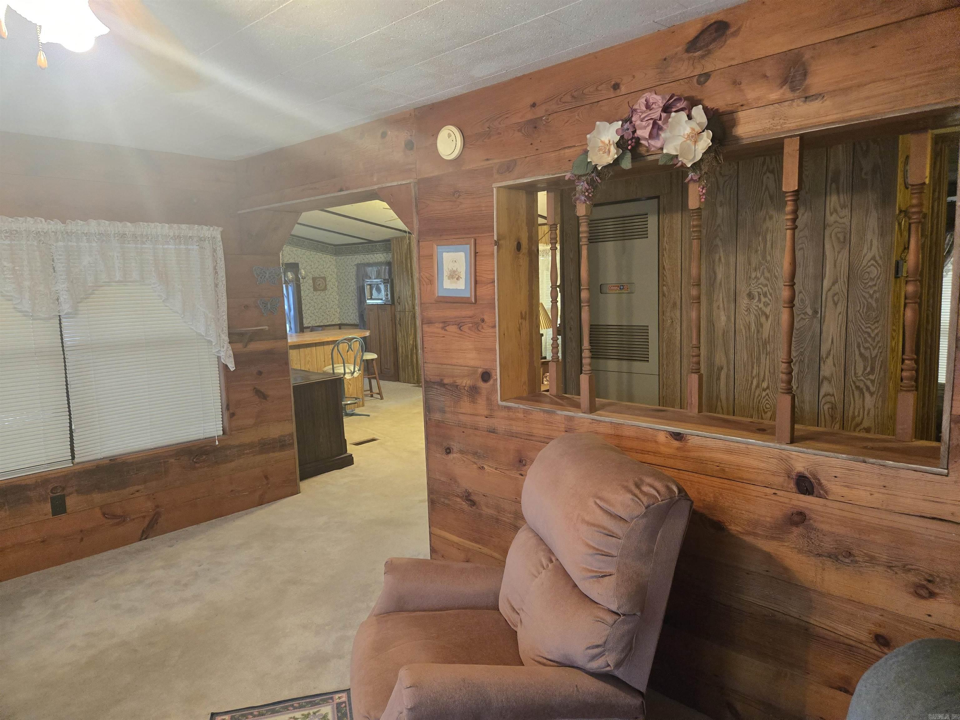 TOMAHAWK VILLAGE - Residential