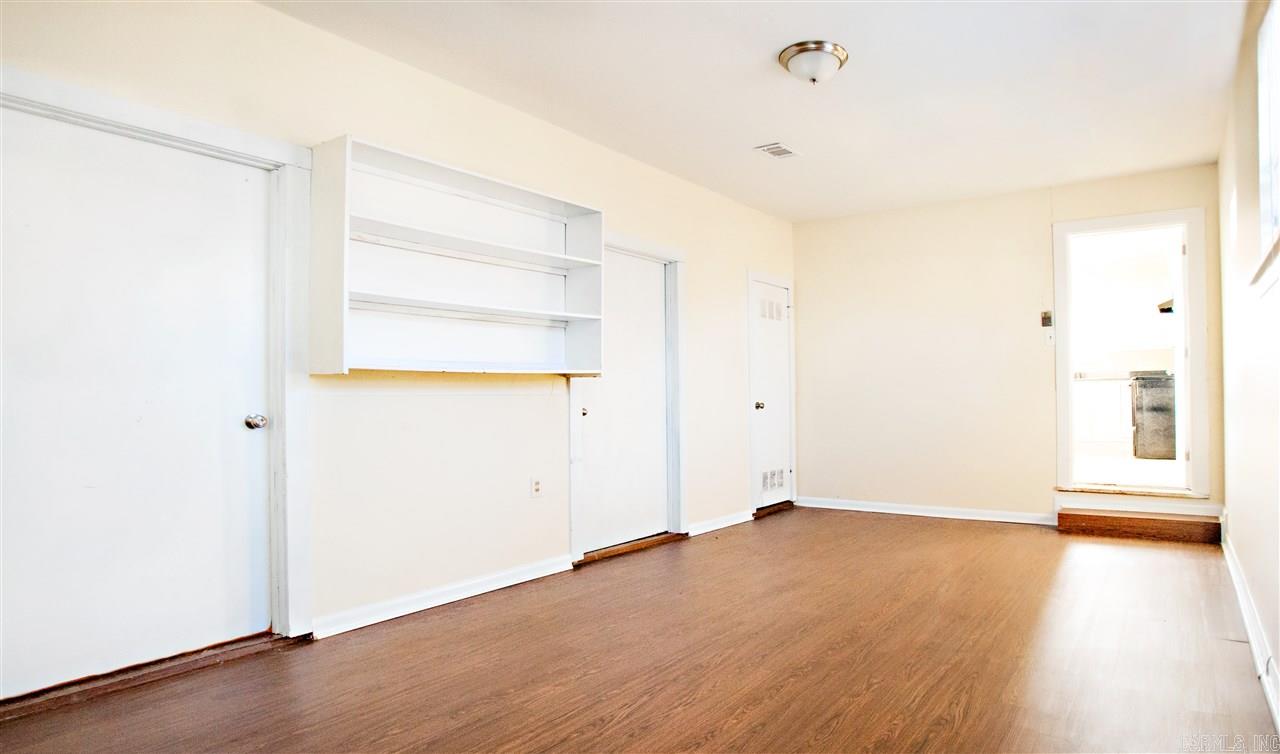 Macarthur Park - Residential Lease