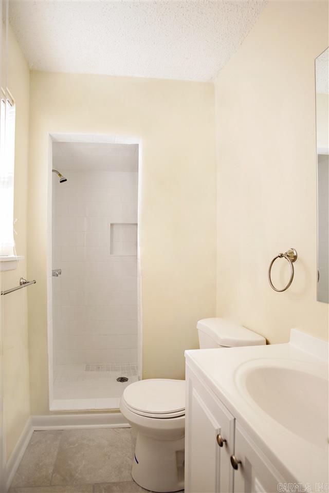 Macarthur Park - Residential Lease