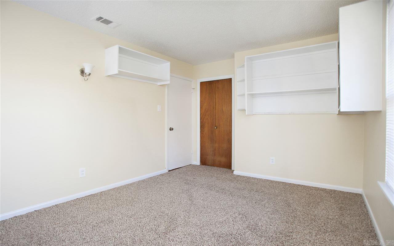 Macarthur Park - Residential Lease