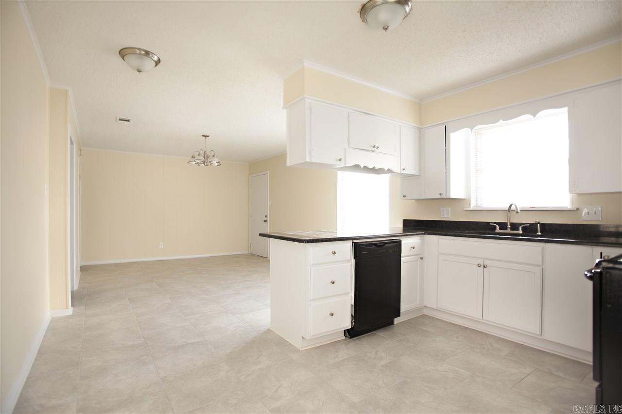 Macarthur Park - Residential Lease