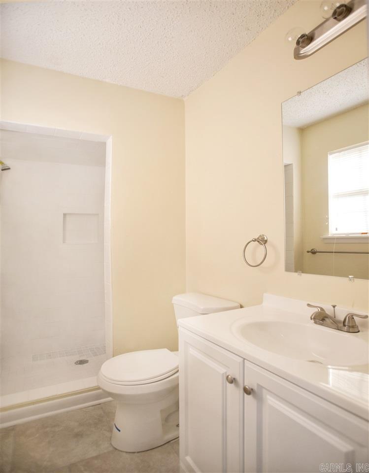 Macarthur Park - Residential Lease