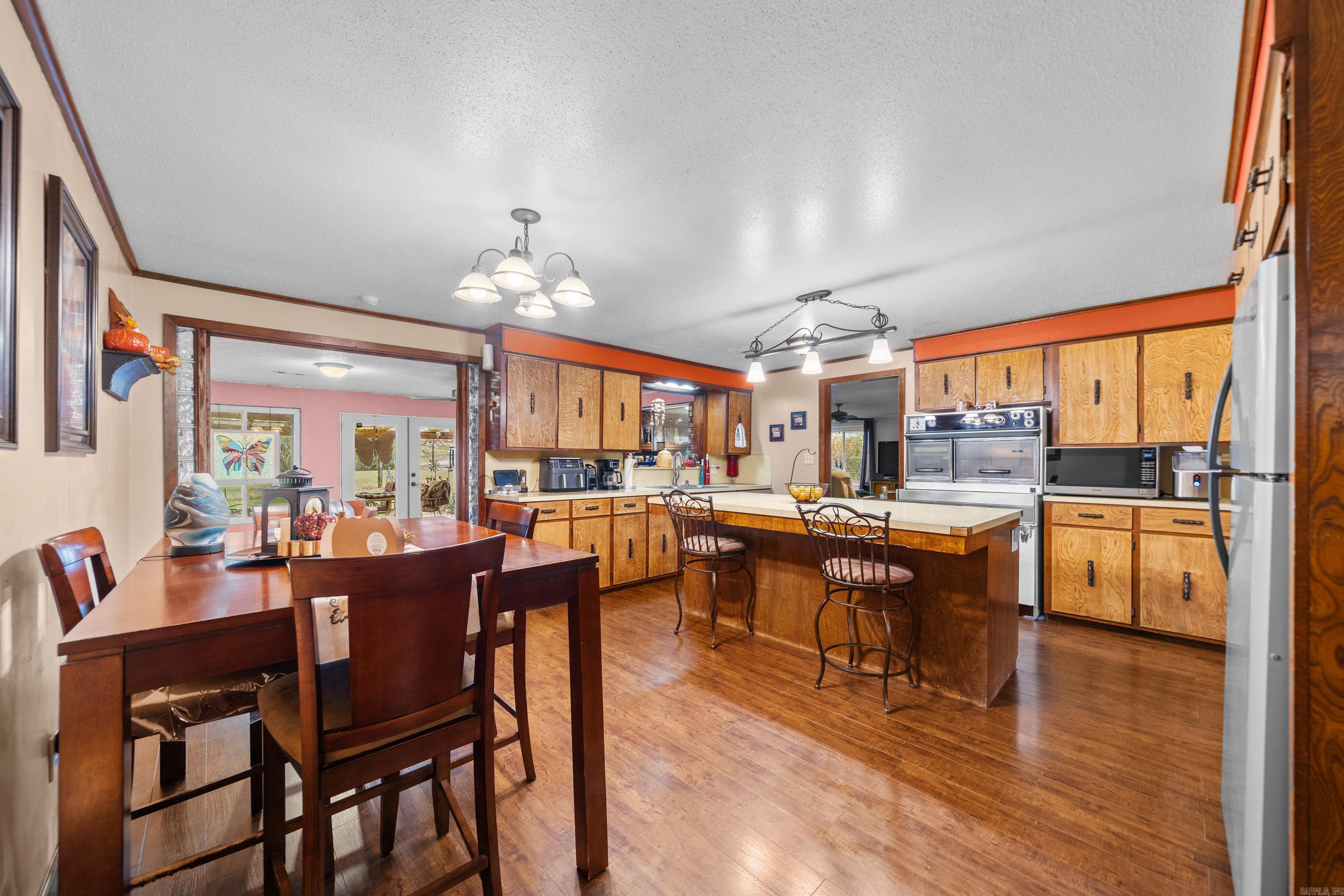 BISMARCK ESTATES - Residential