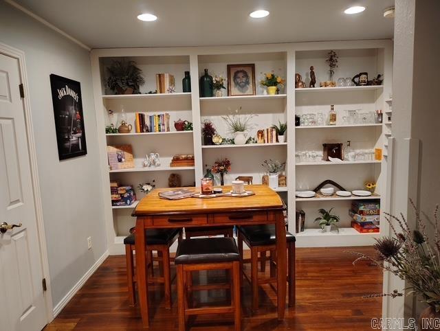 COKER HAMPTON - Residential