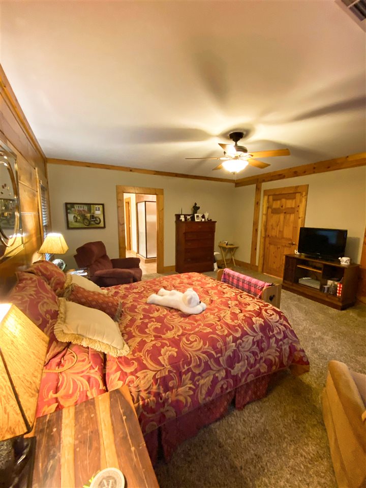 EAST SHORES AT TANNENBAUM - Residential