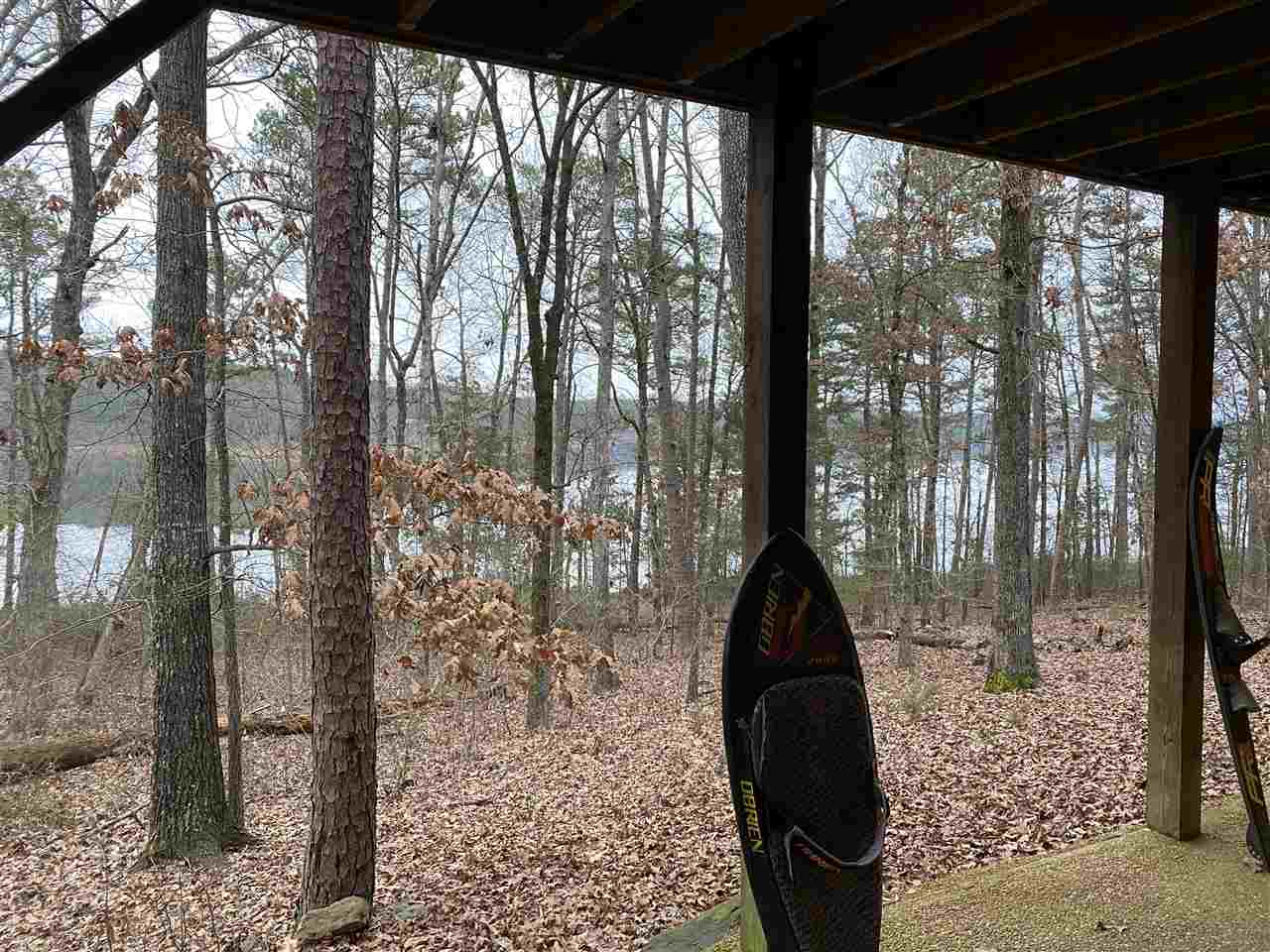 EAST SHORES AT TANNENBAUM - Residential