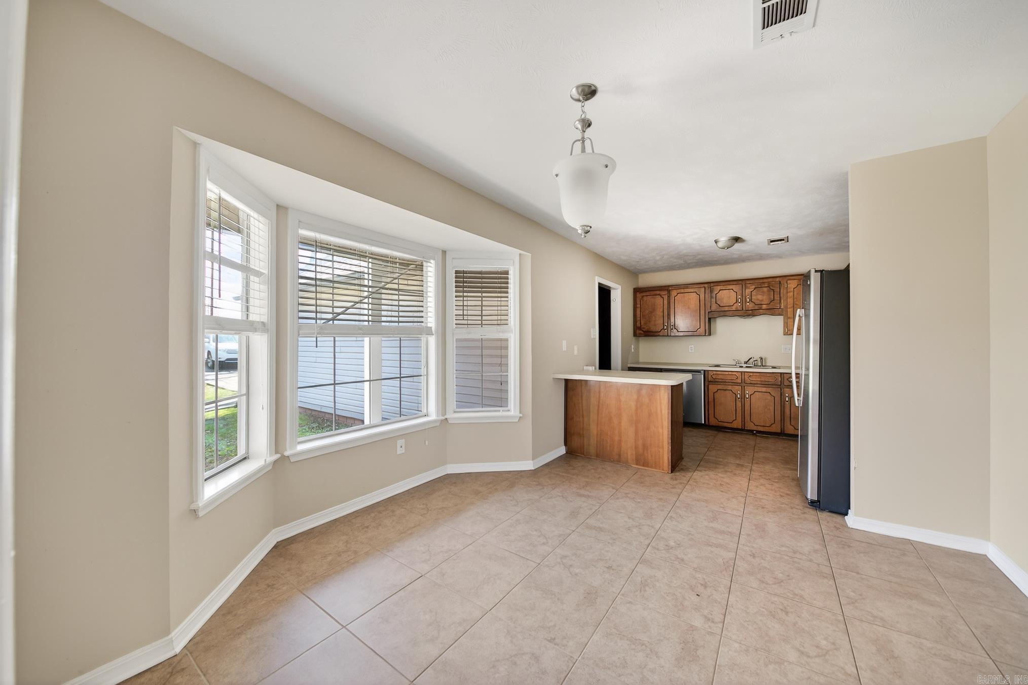 Sun Terrace Estates II - Residential Lease