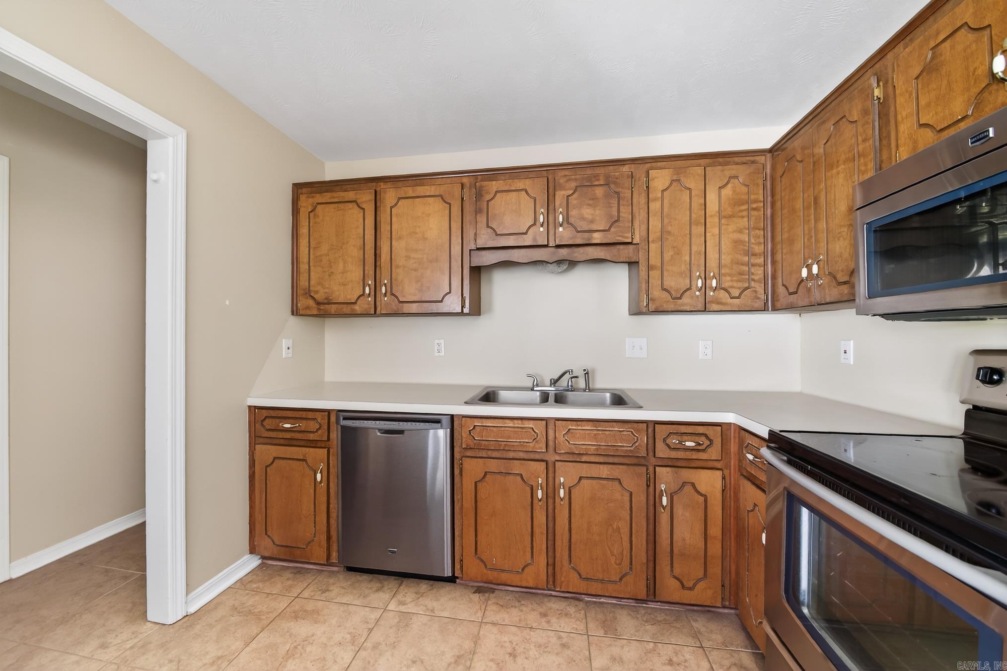 Sun Terrace Estates II - Residential Lease