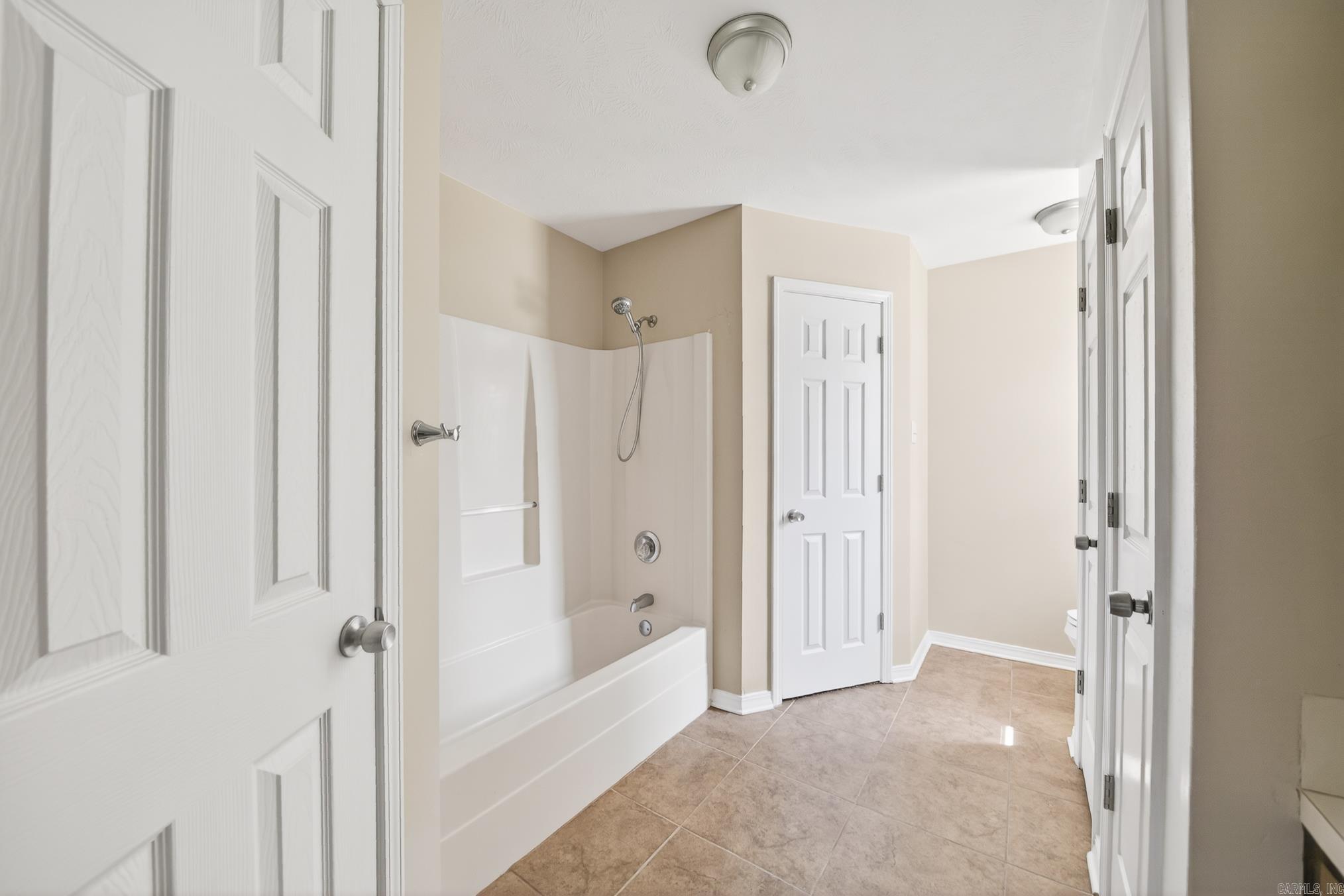 Sun Terrace Estates II - Residential Lease