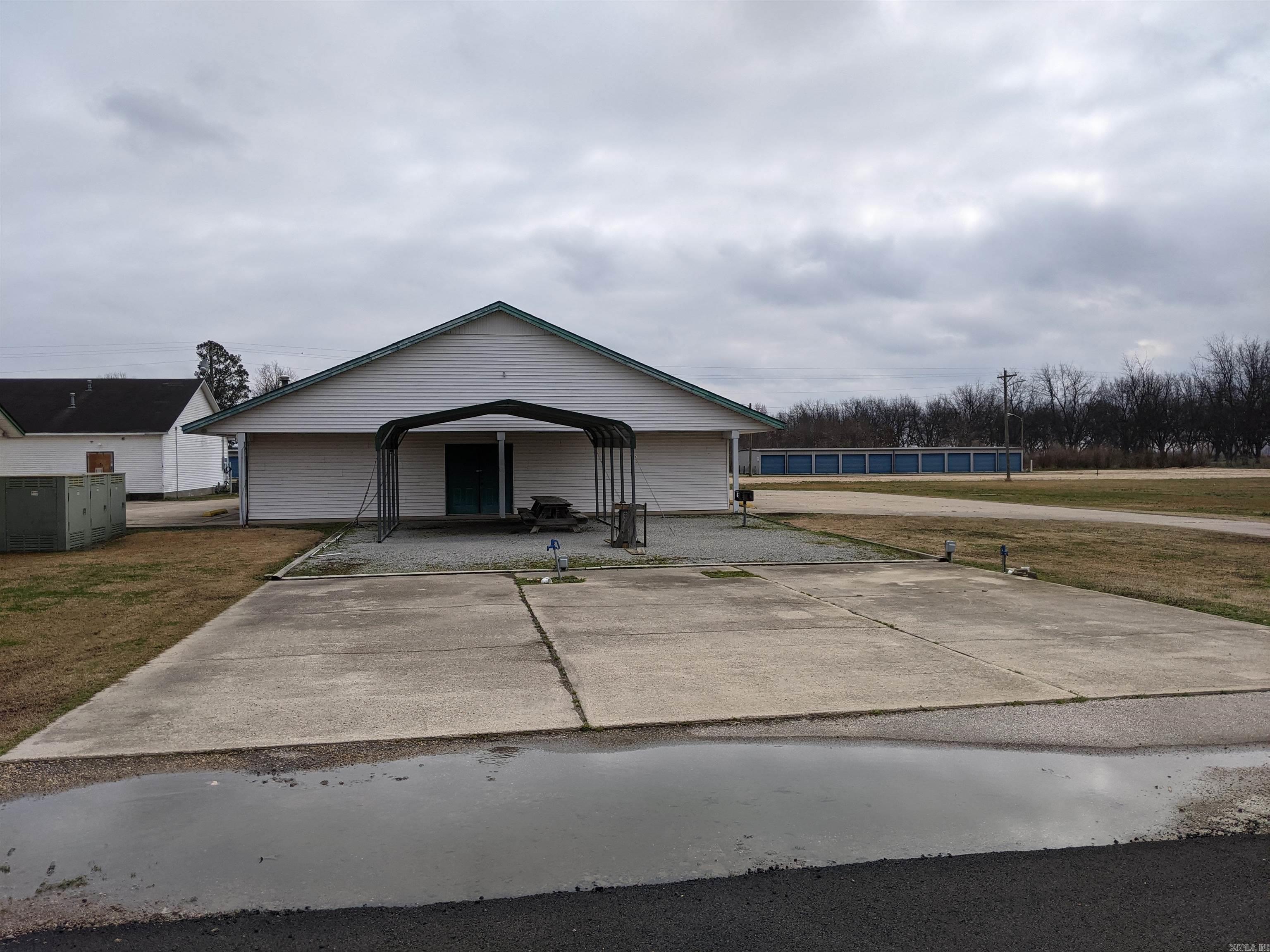 Metes & Bounds - Commercial Sale