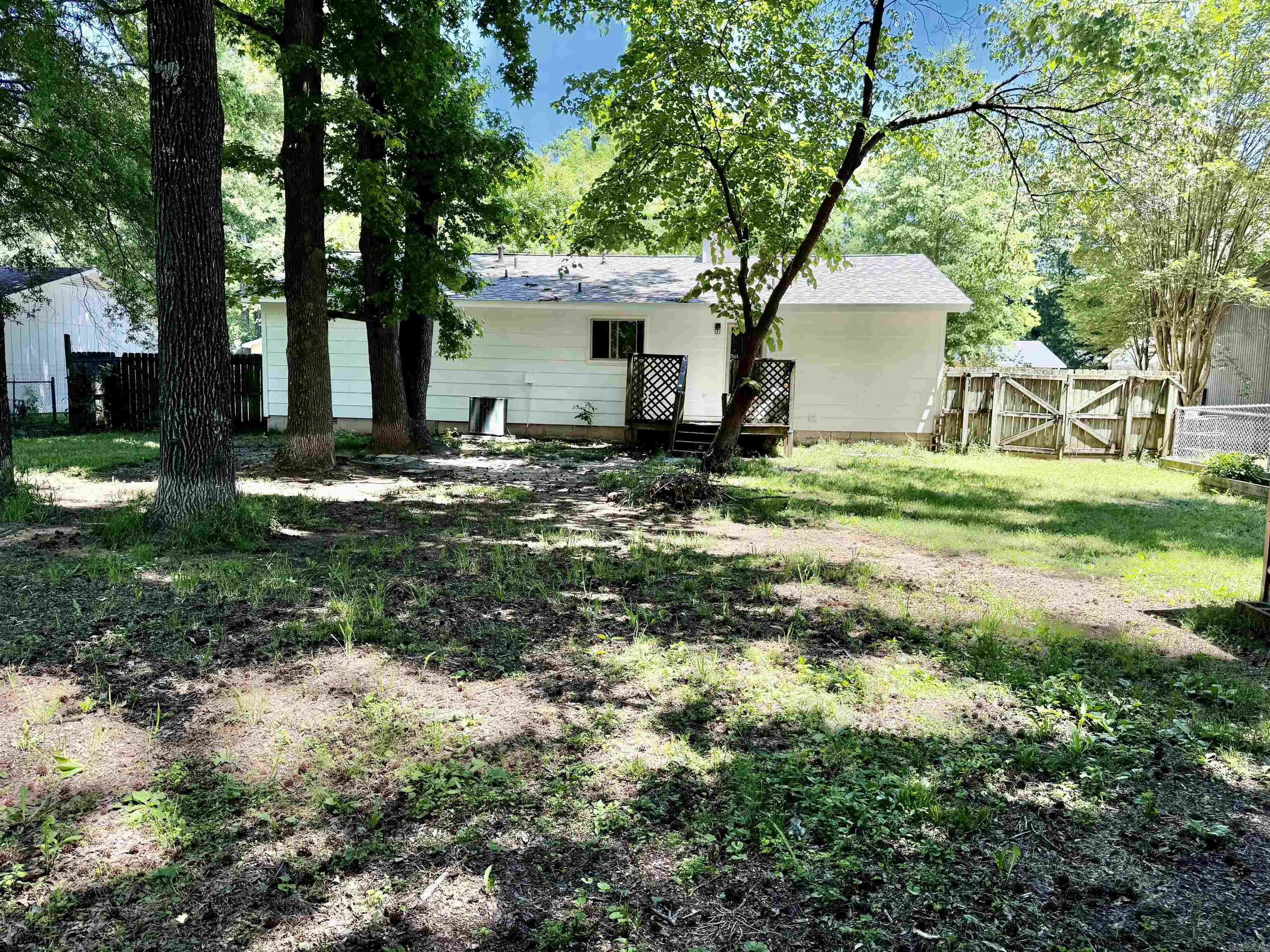 MEADOWLARK - Residential
