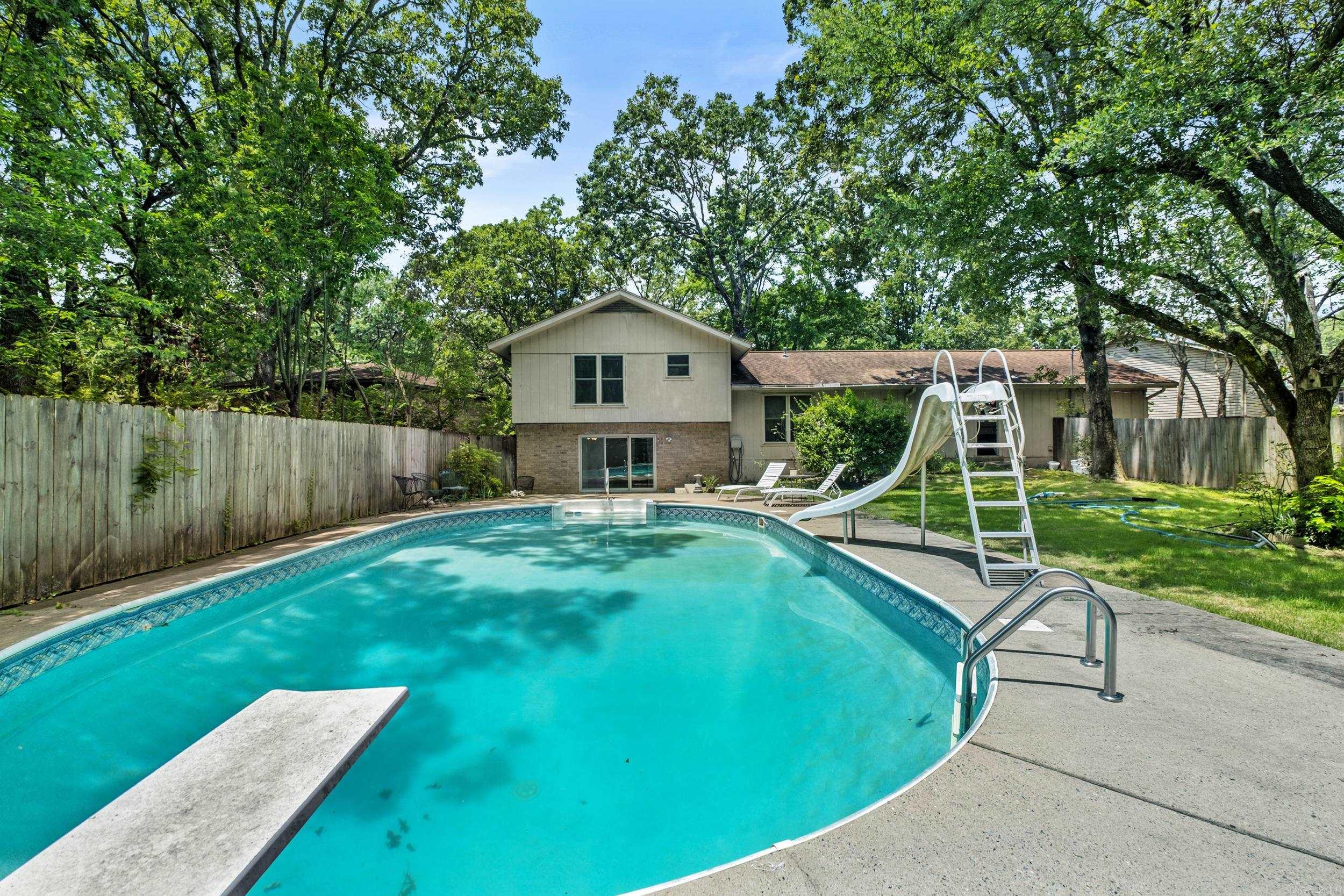 INDIAN HILLS - Residential