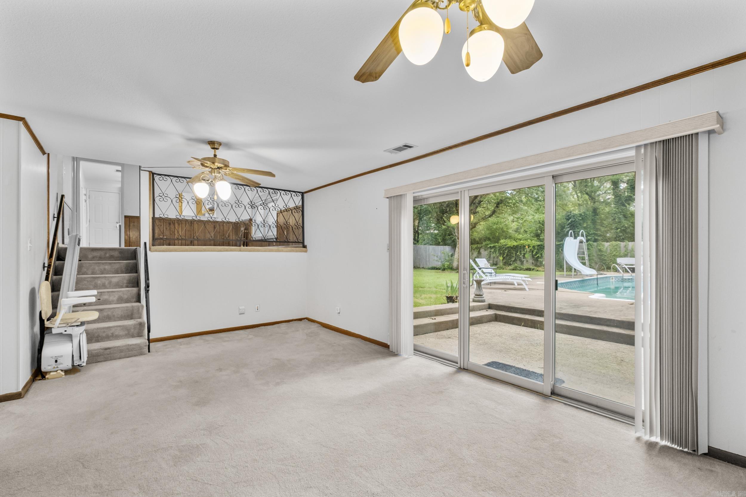 INDIAN HILLS - Residential