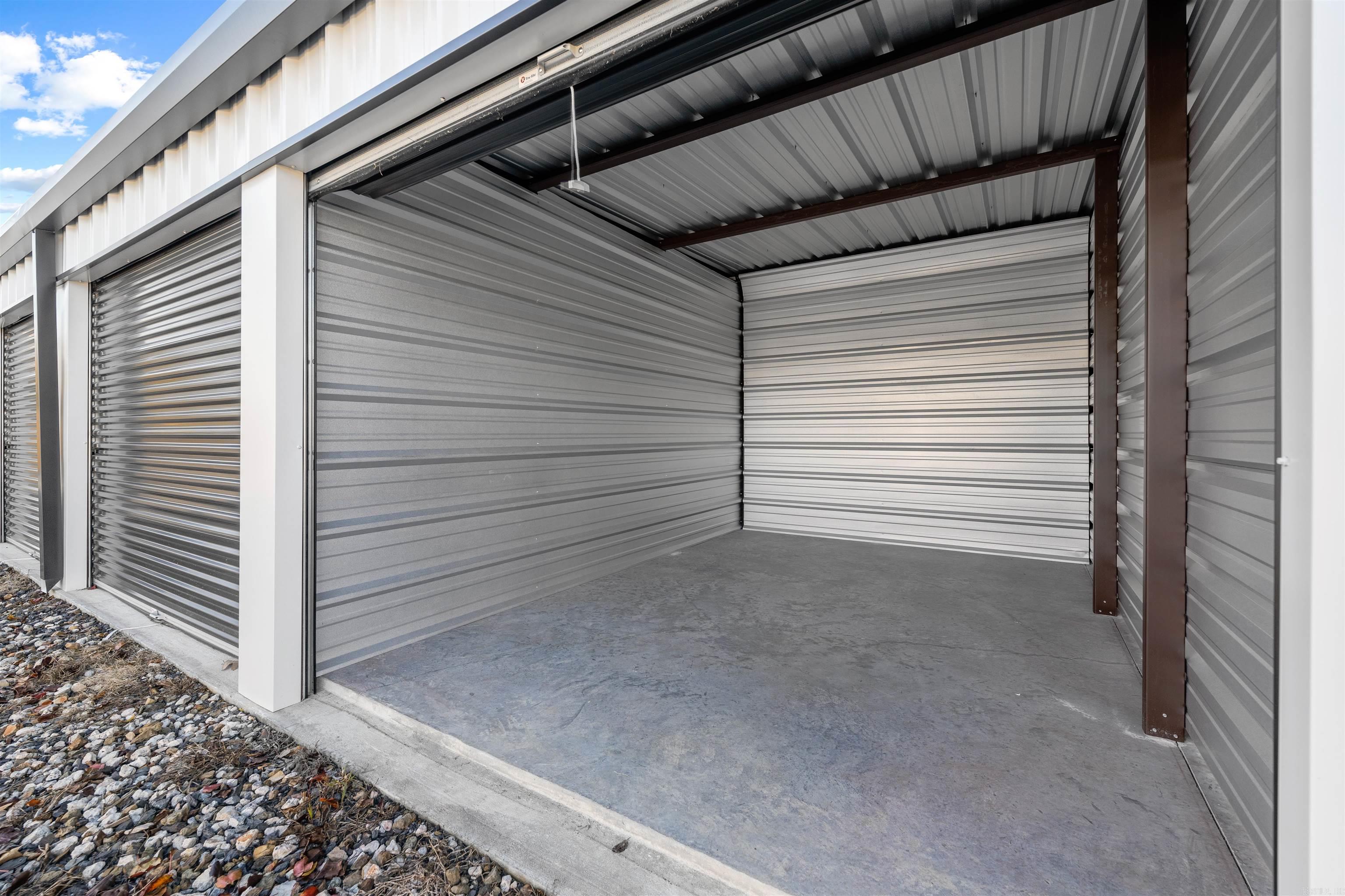 Cedar Acres - Commercial Sale