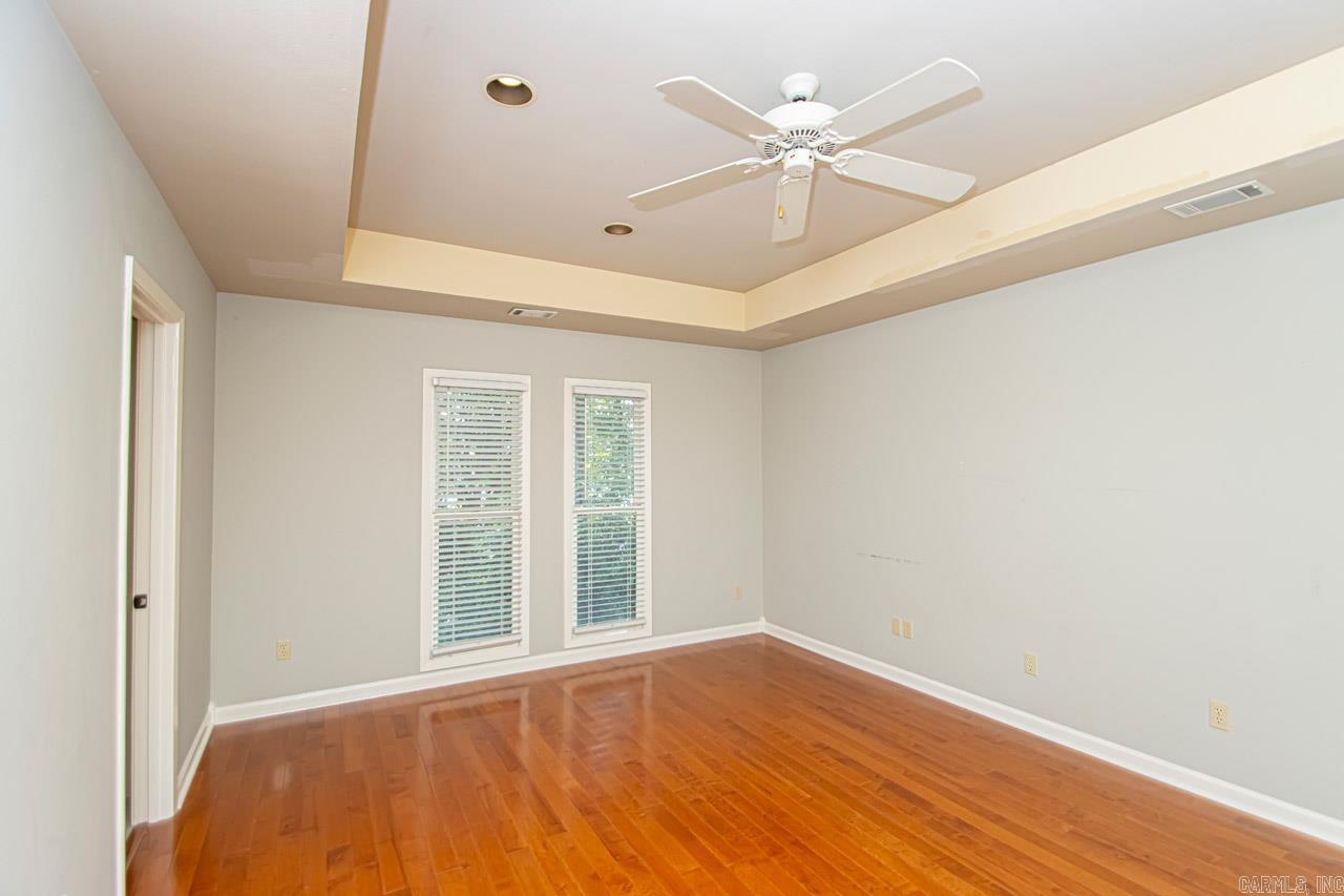 PALISADES HEIGHTS - Residential