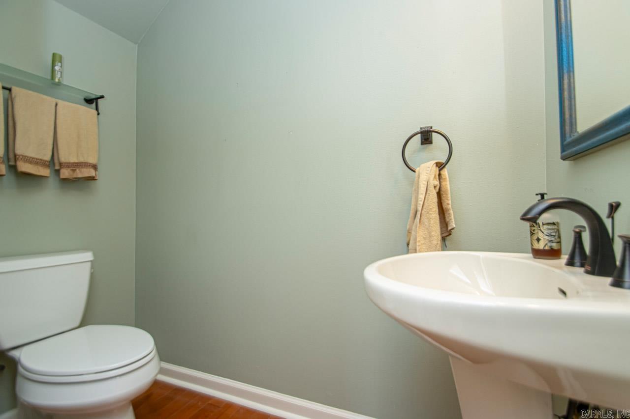 PALISADES HEIGHTS - Residential