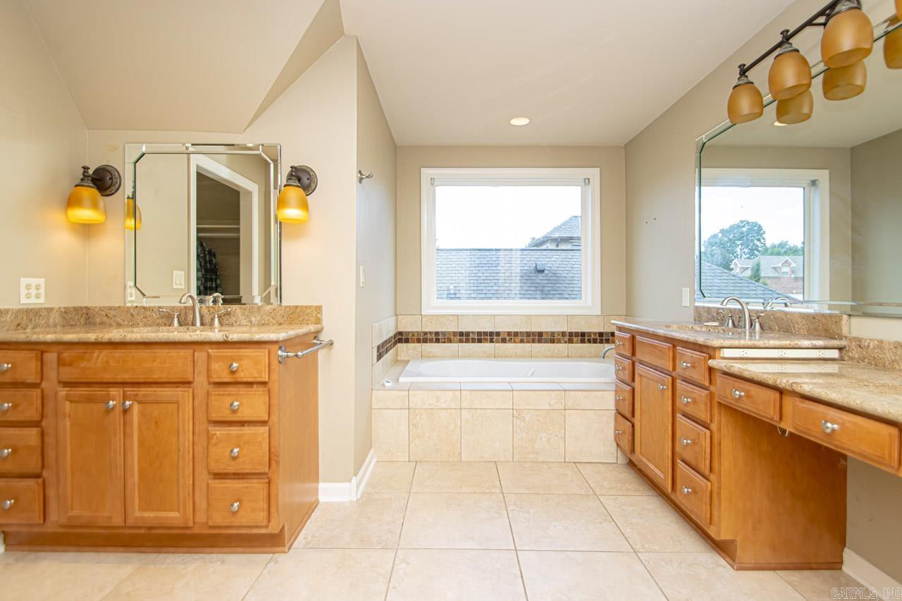 PALISADES HEIGHTS - Residential