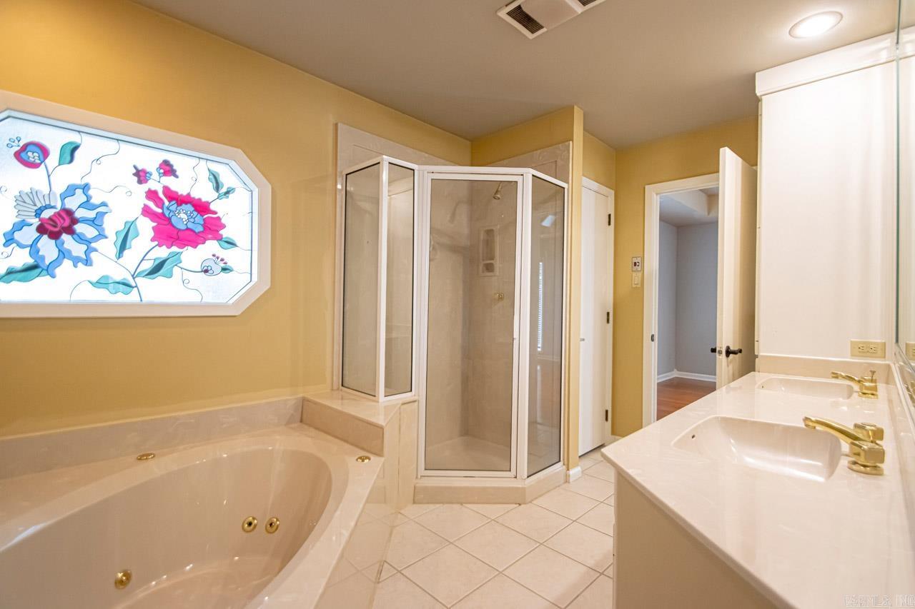 PALISADES HEIGHTS - Residential