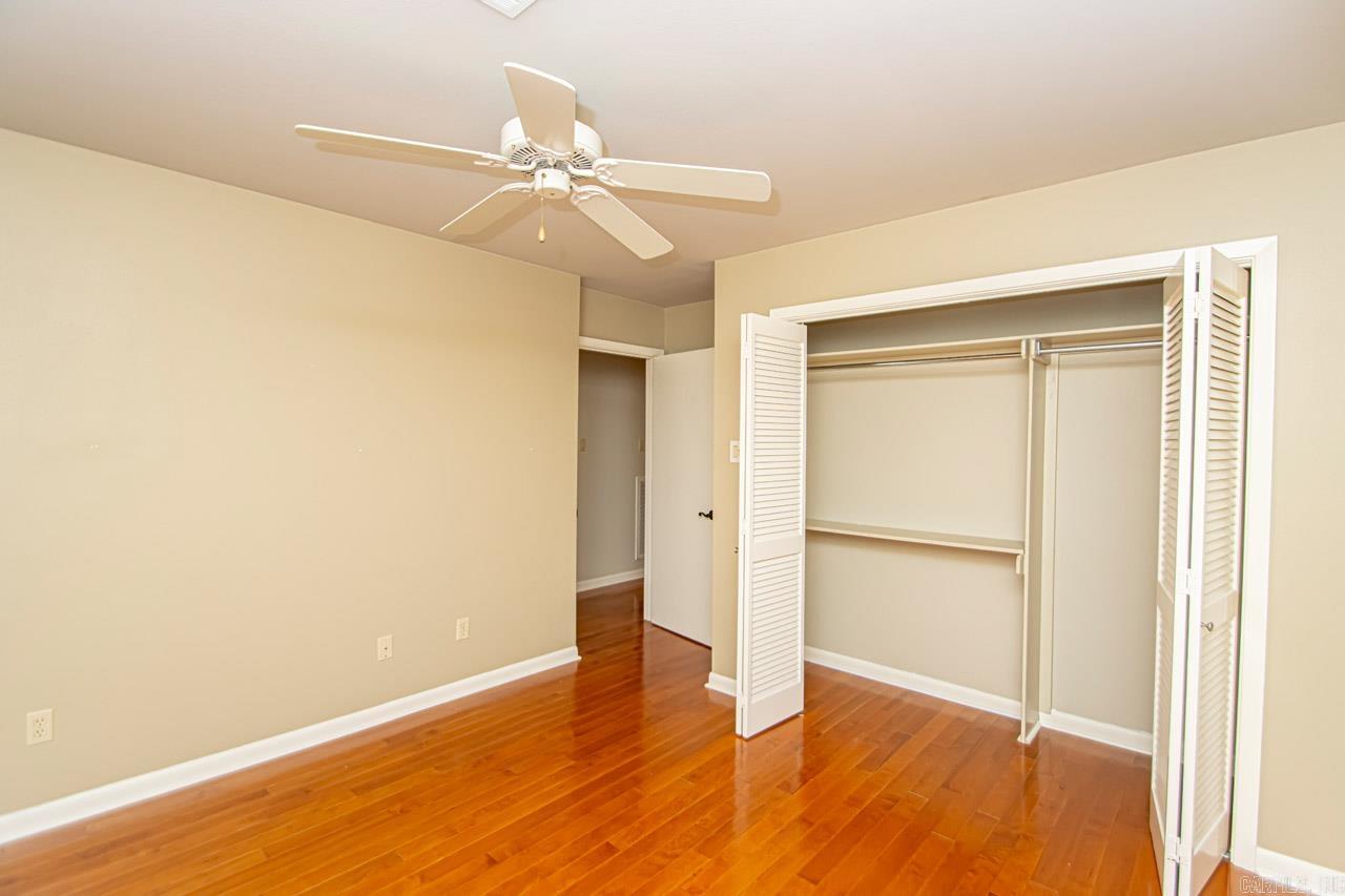 PALISADES HEIGHTS - Residential