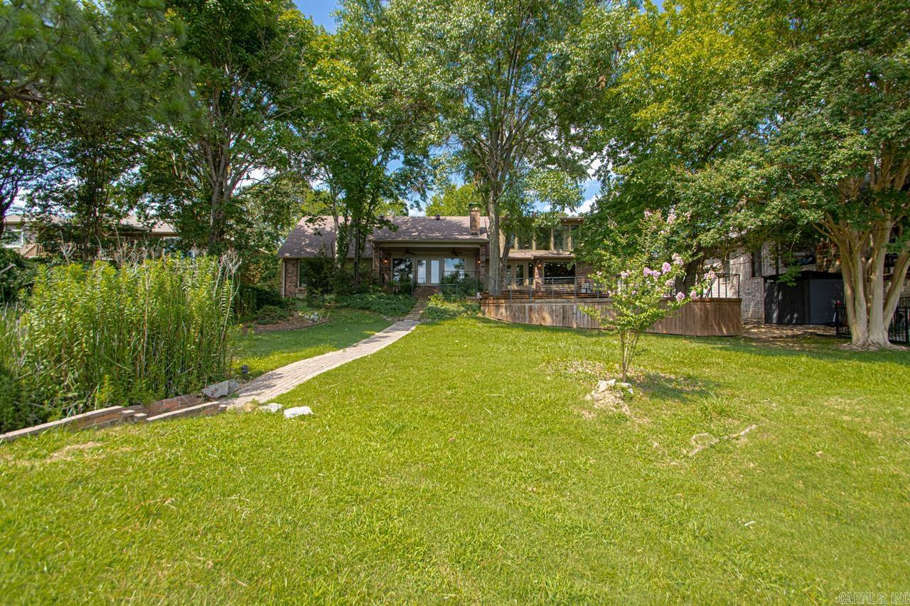 PALISADES HEIGHTS - Residential