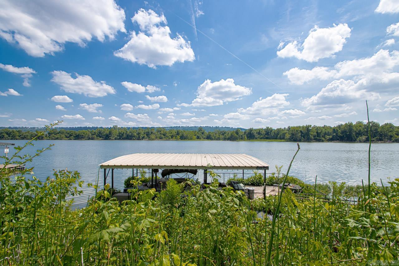 PALISADES HEIGHTS - Residential