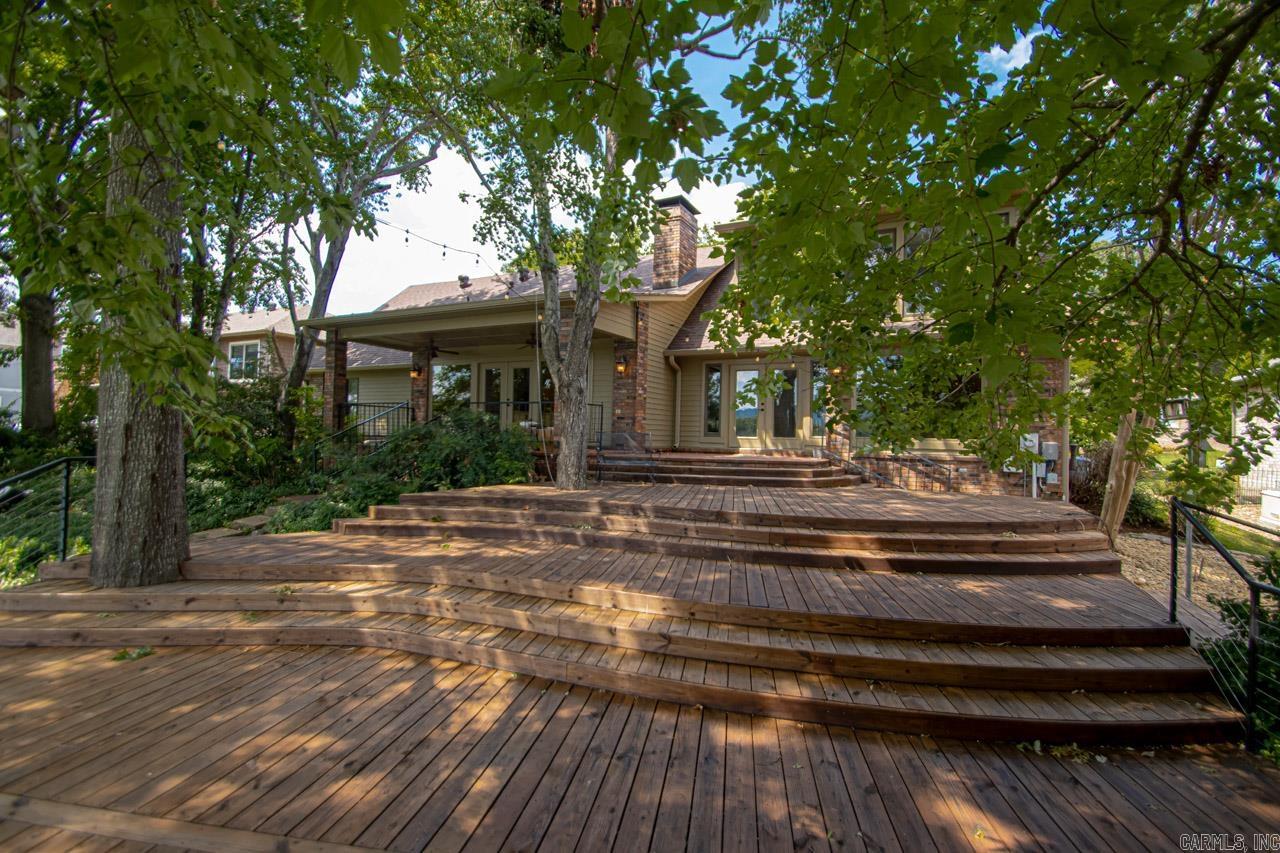 PALISADES HEIGHTS - Residential